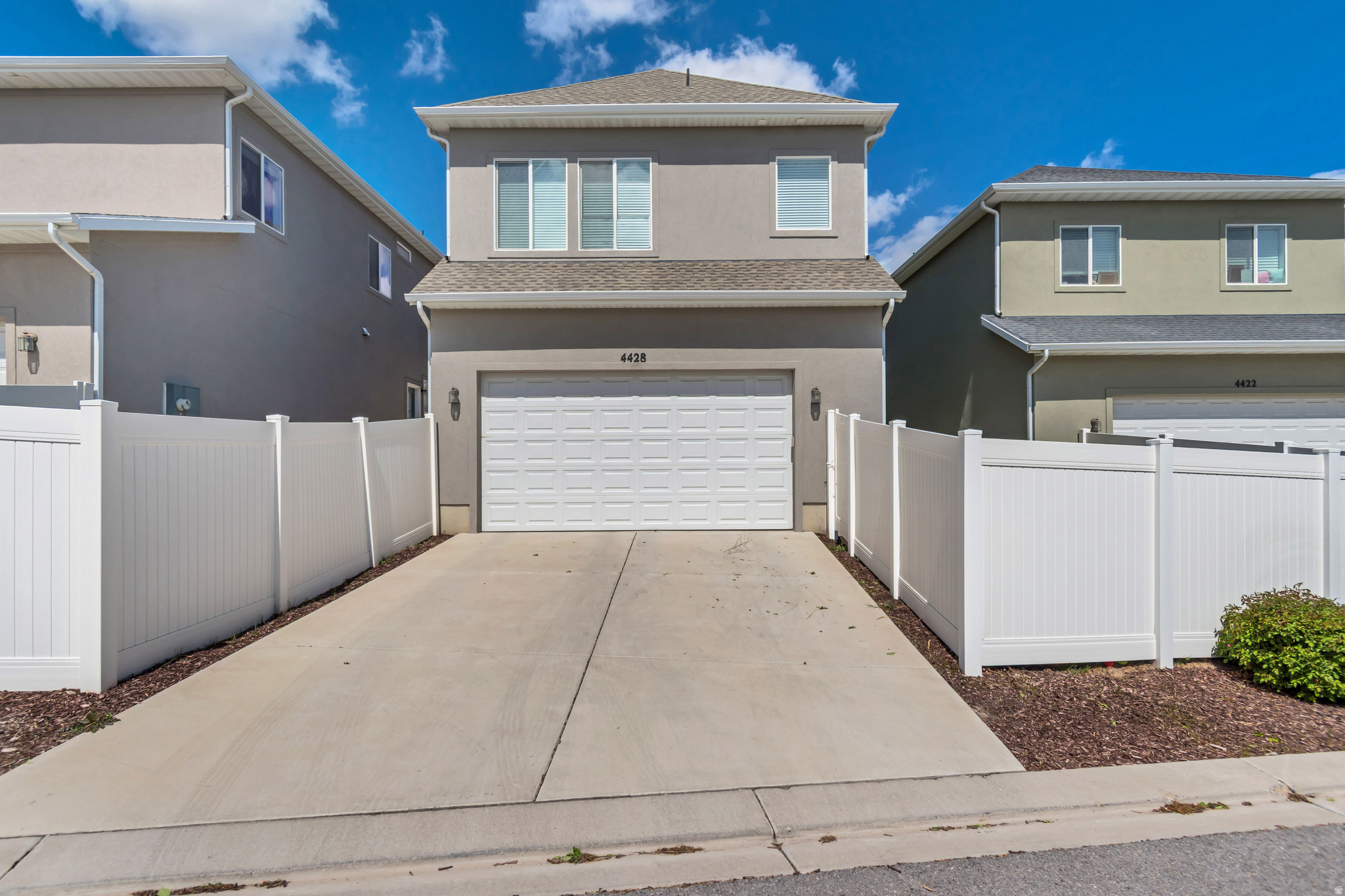 HOLBROOK FARMS - Residential