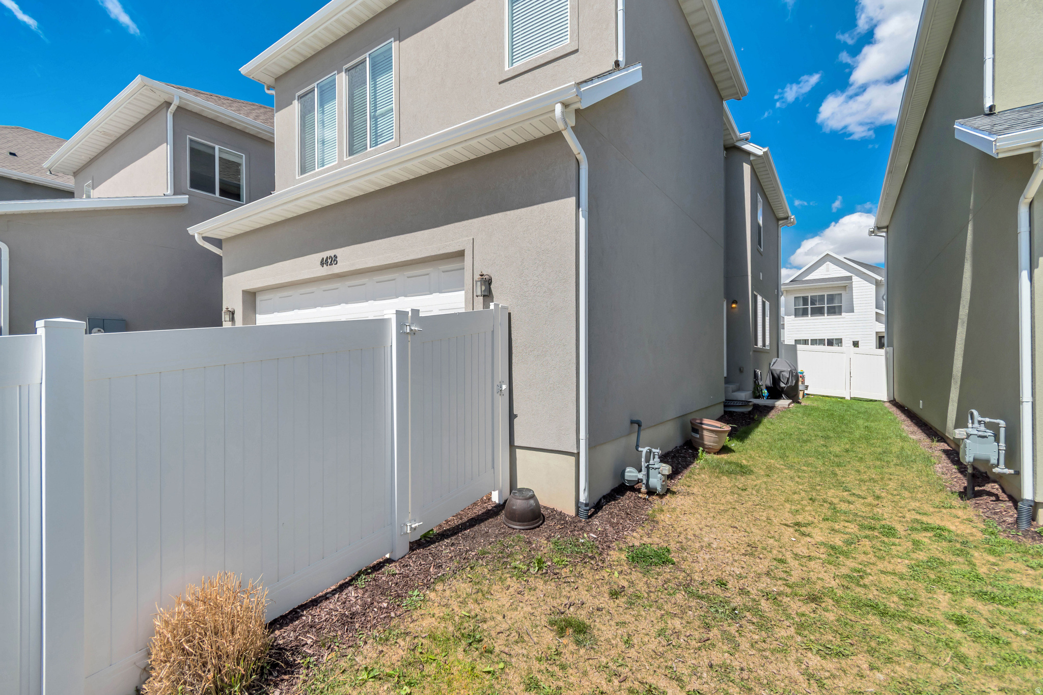 HOLBROOK FARMS - Residential