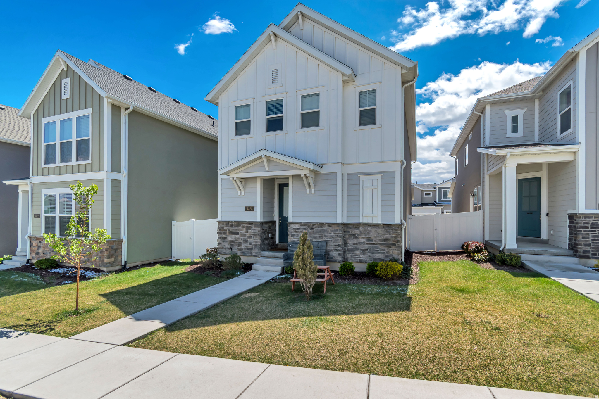 HOLBROOK FARMS - Residential