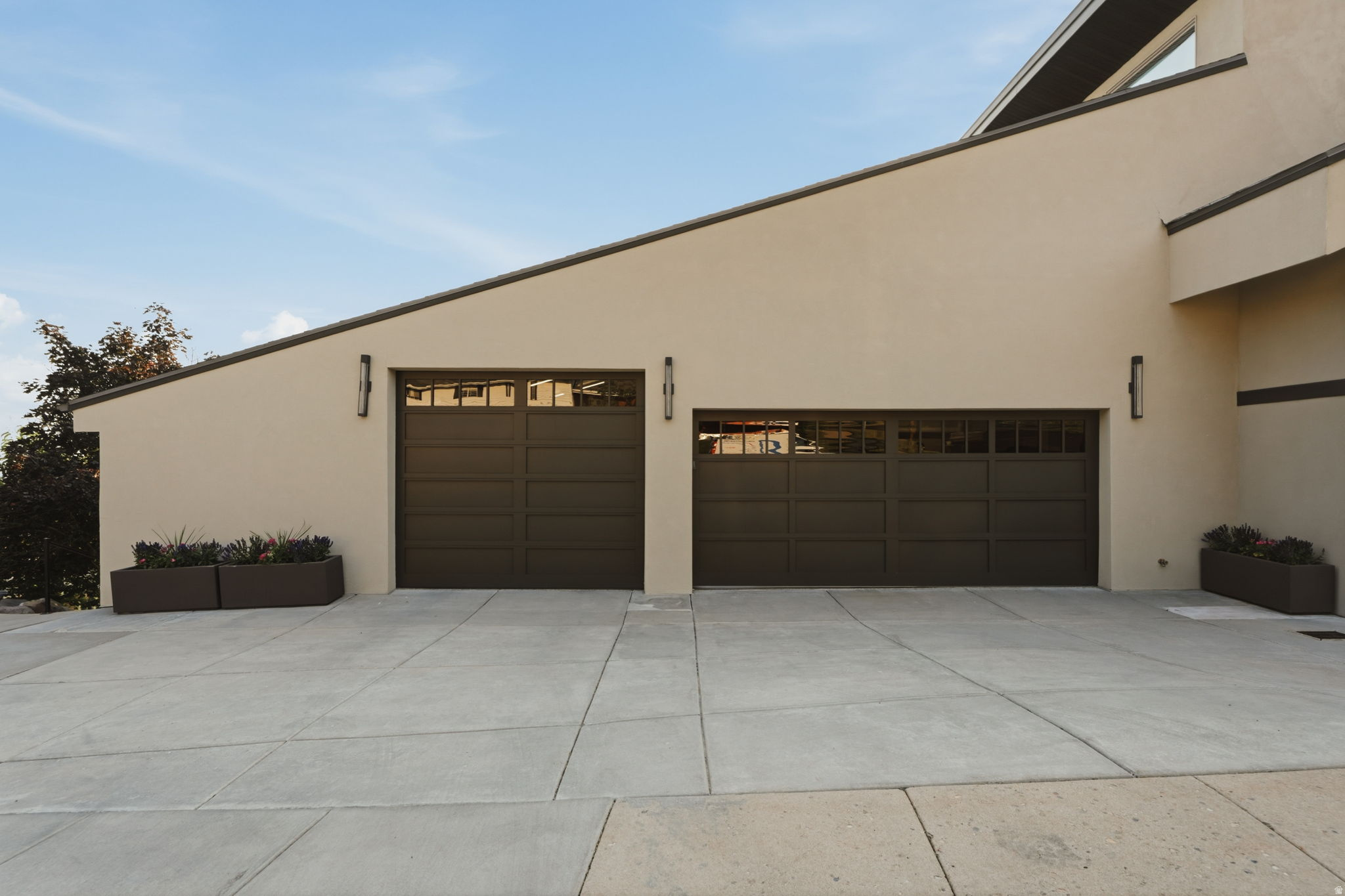 GRANADA HILLS SUB NO - Residential