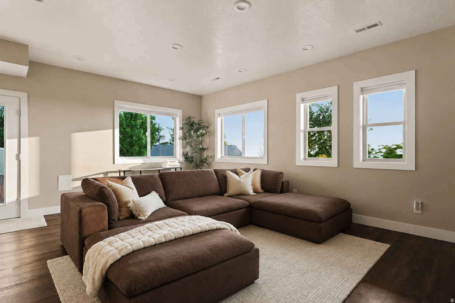 GRANADA HILLS SUB NO - Residential