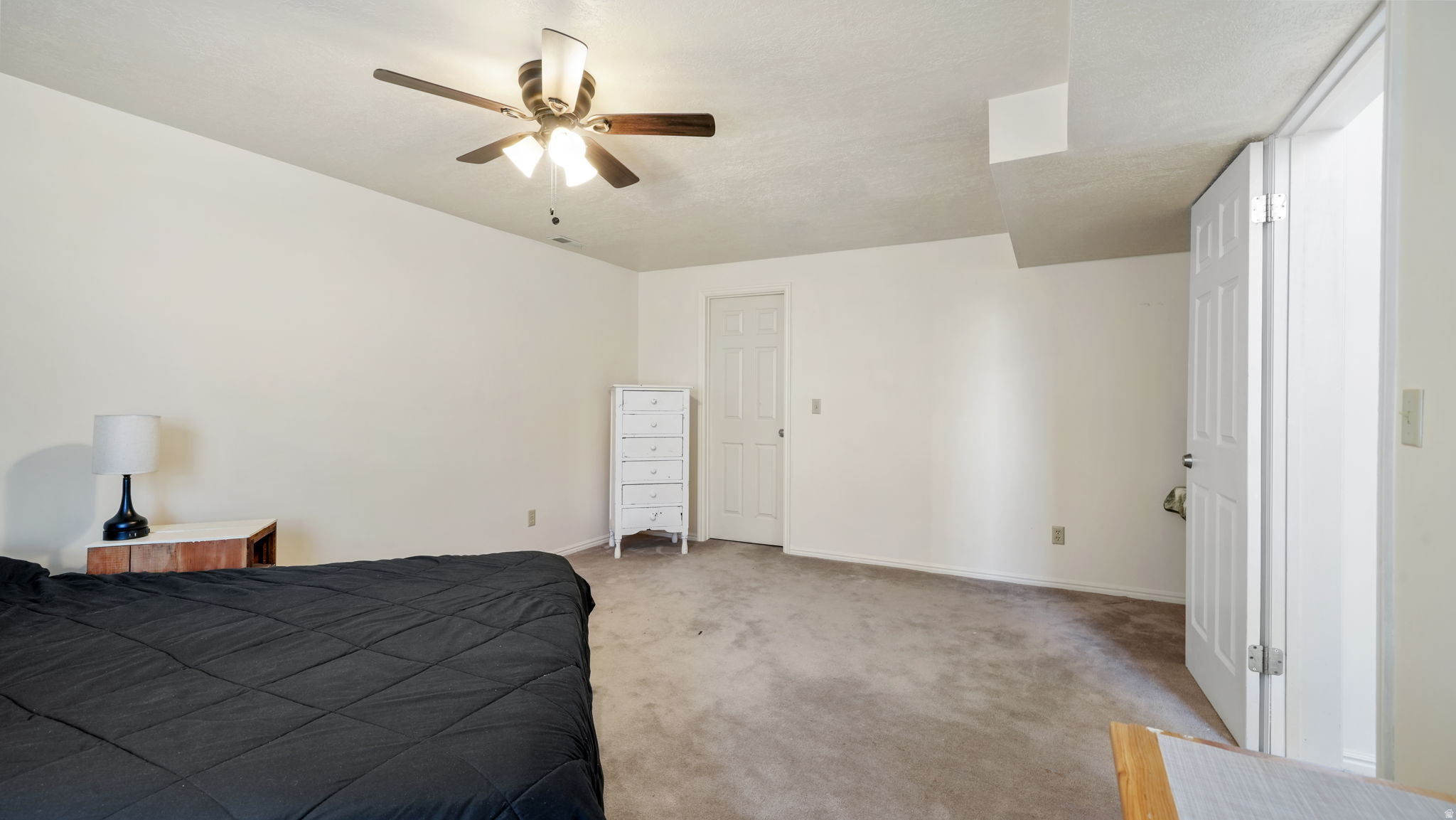 SWISS OAKS CONDOMINIUMS - Residential