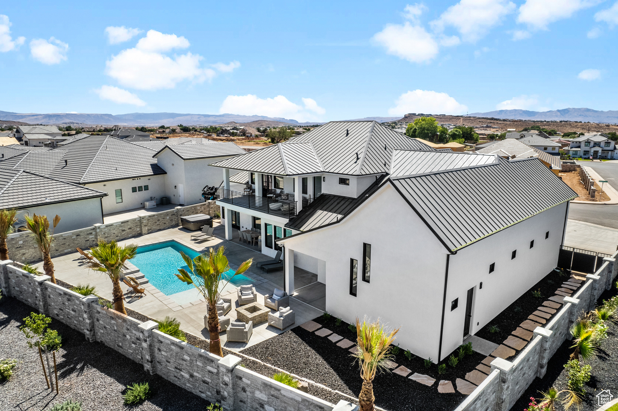 HAWKEYE POINTE SUBDI - Residential