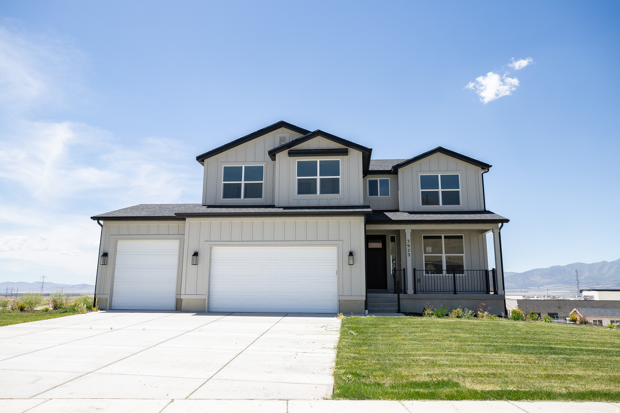 AMAZING $30,000 INCENTIVE TOWARDS CLOSING COSTS, RATE BUYDOWN, OR PRICE REDUCTION REGARDLESS OF LENDER! Must-see Scarlet Ridge Community in Eagle Mountain! Move-in ready! This beautiful, 4,300 sq. ft. home on a half-acre view lot is built by Flagship Homes. It features 4 bedrooms, 2.5 bathrooms, quartz slab countertops, painted cabinets, laminate flooring on the main level, landscaped front yard and a 3 car garage. The backyard can be landscaped for an additional charge. The primary bedroom has a vaulted ceiling, large walk-in closet, and dual sinks with a separate tub/shower. With an unfinished basement with 9' ceilings and a walk-out entrance, this home provides space for storage and room to grow. (If preferred, basement can be finished for an additional charge.) 1GB fiber optic internet included in the HOA dues. Call for more information or stop by our model home at 1546 E. Starling Lane, Eagle Mountain for a tour. Model home hours: Monday-Saturday 11 AM - 6 PM. Buyers to verify all information. Square footage is from house plans.