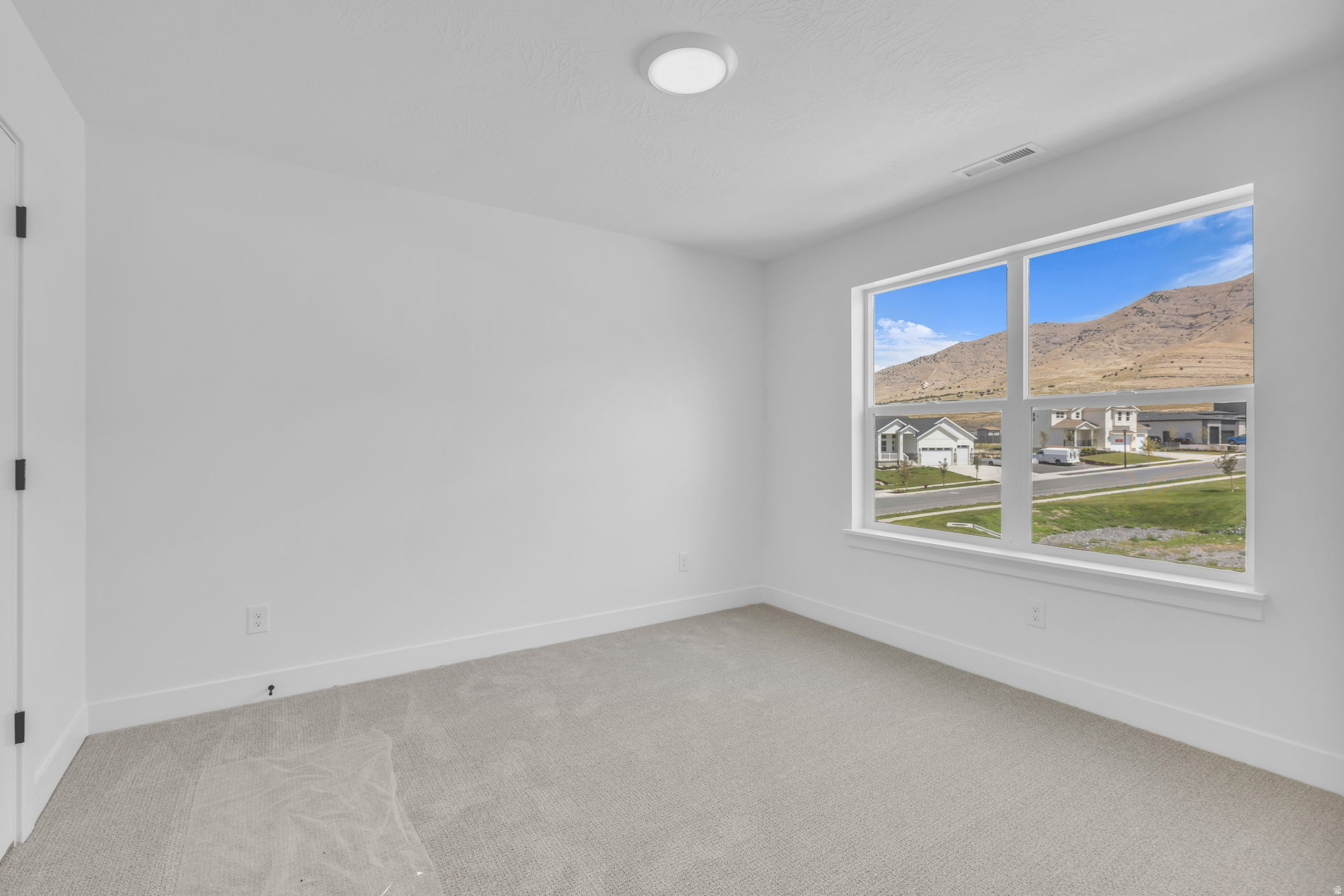 RIDGE - Residential