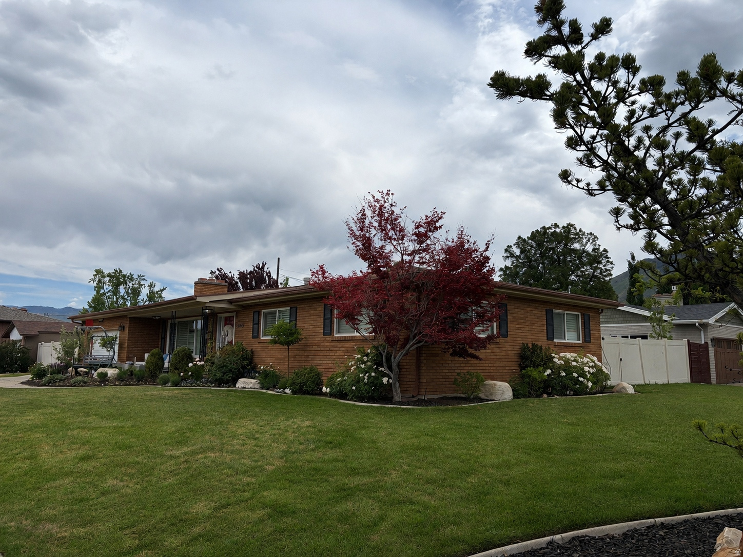 EAST MILLCREEK - Residential