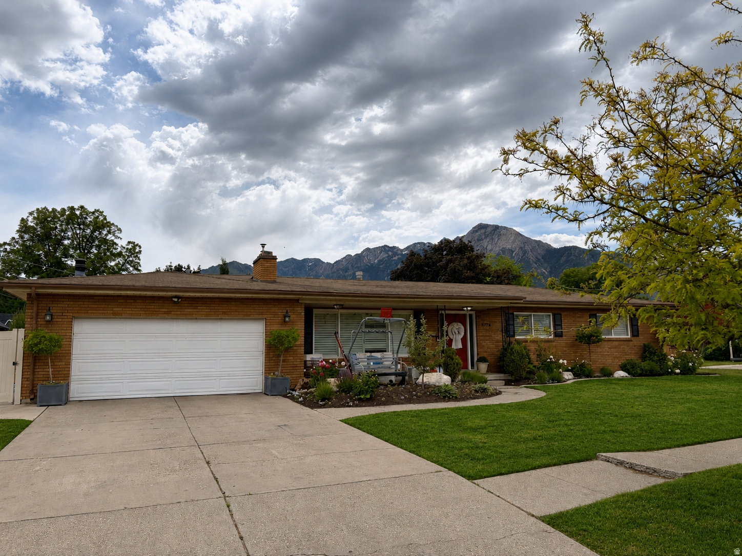 EAST MILLCREEK - Residential