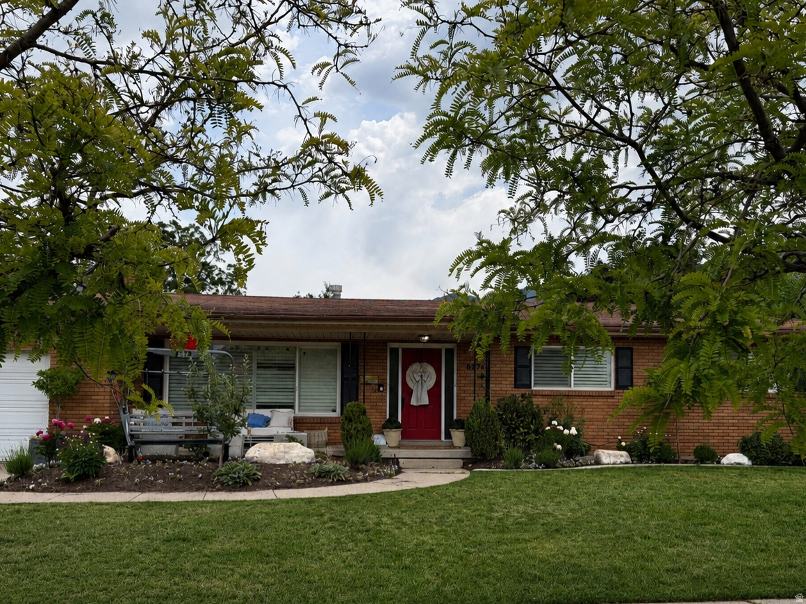 EAST MILLCREEK - Residential