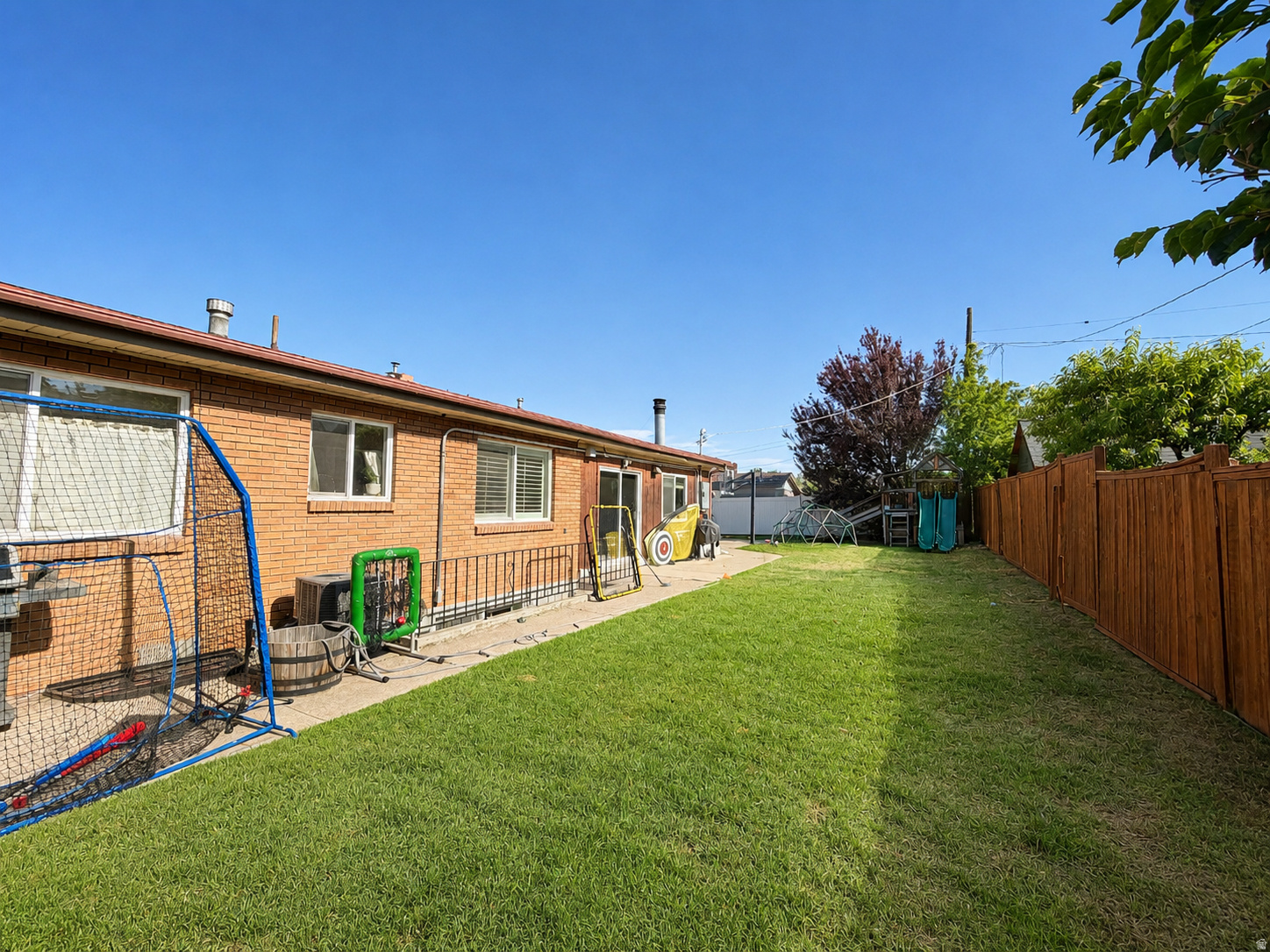 EAST MILLCREEK - Residential