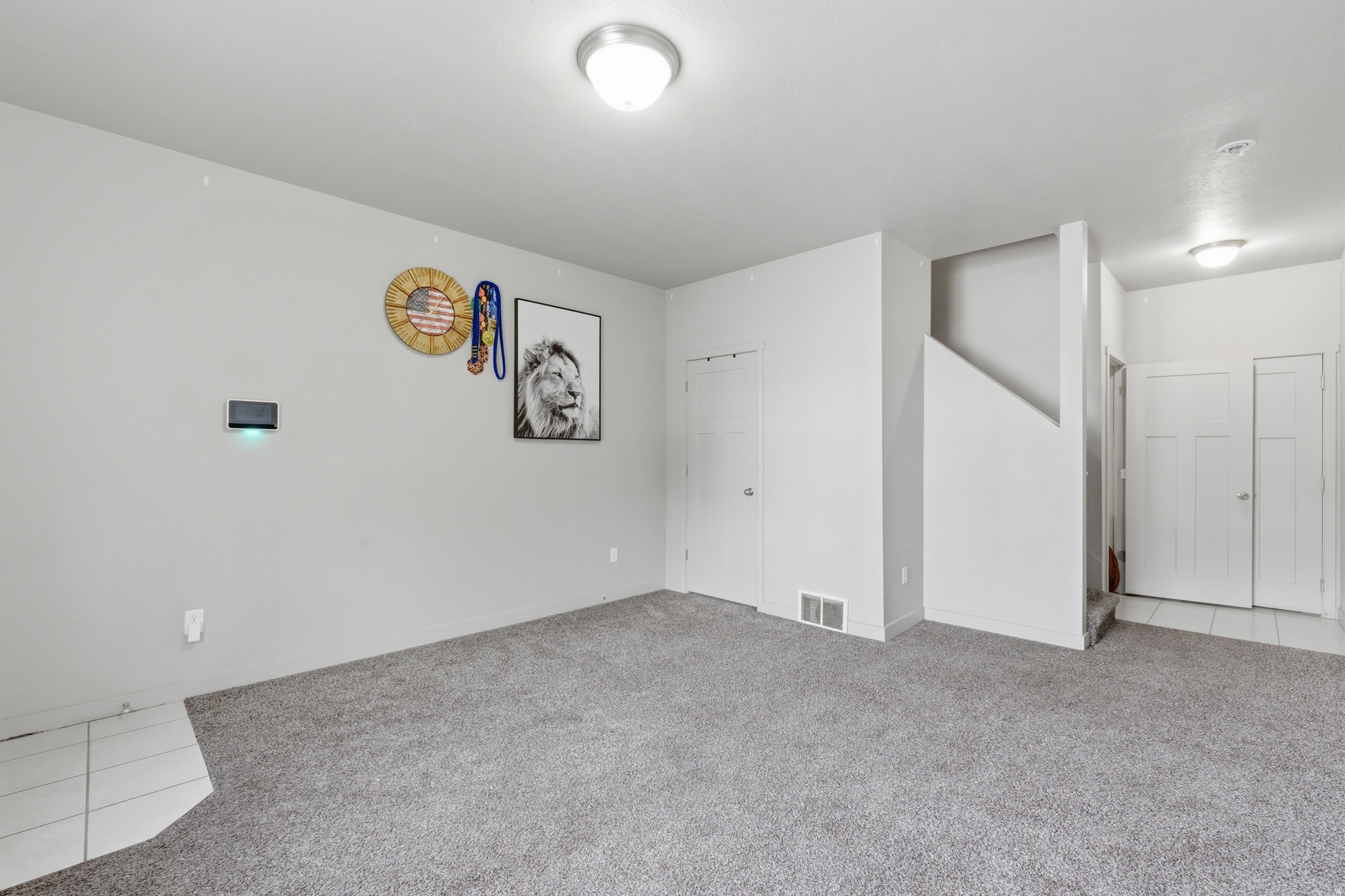 EDGEWATER - Residential