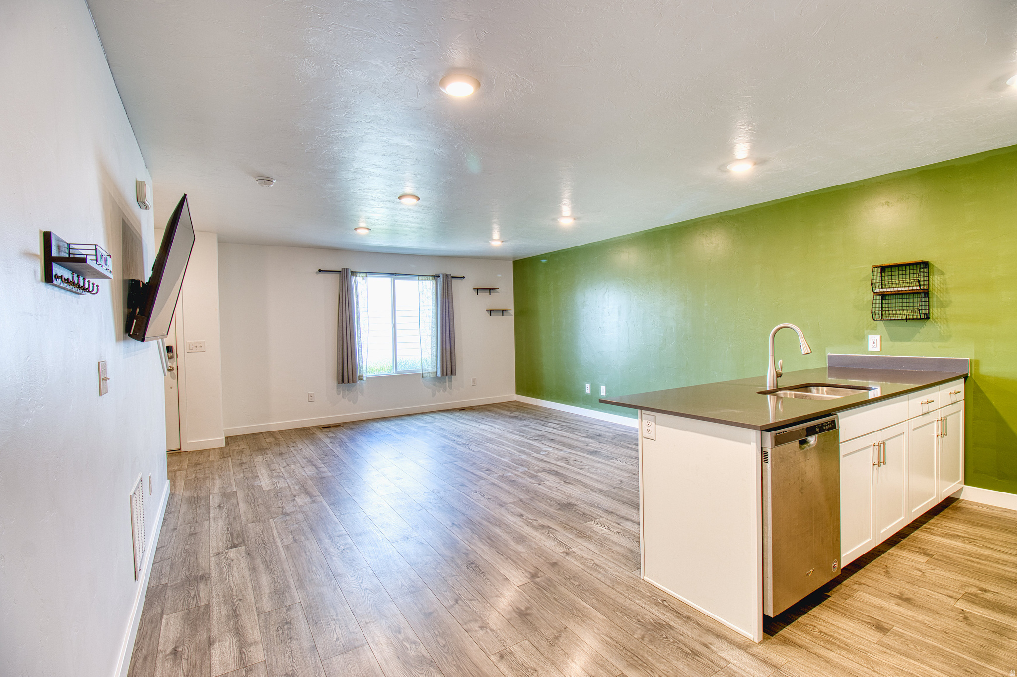 THE PARK TOWNHOMES - Residential