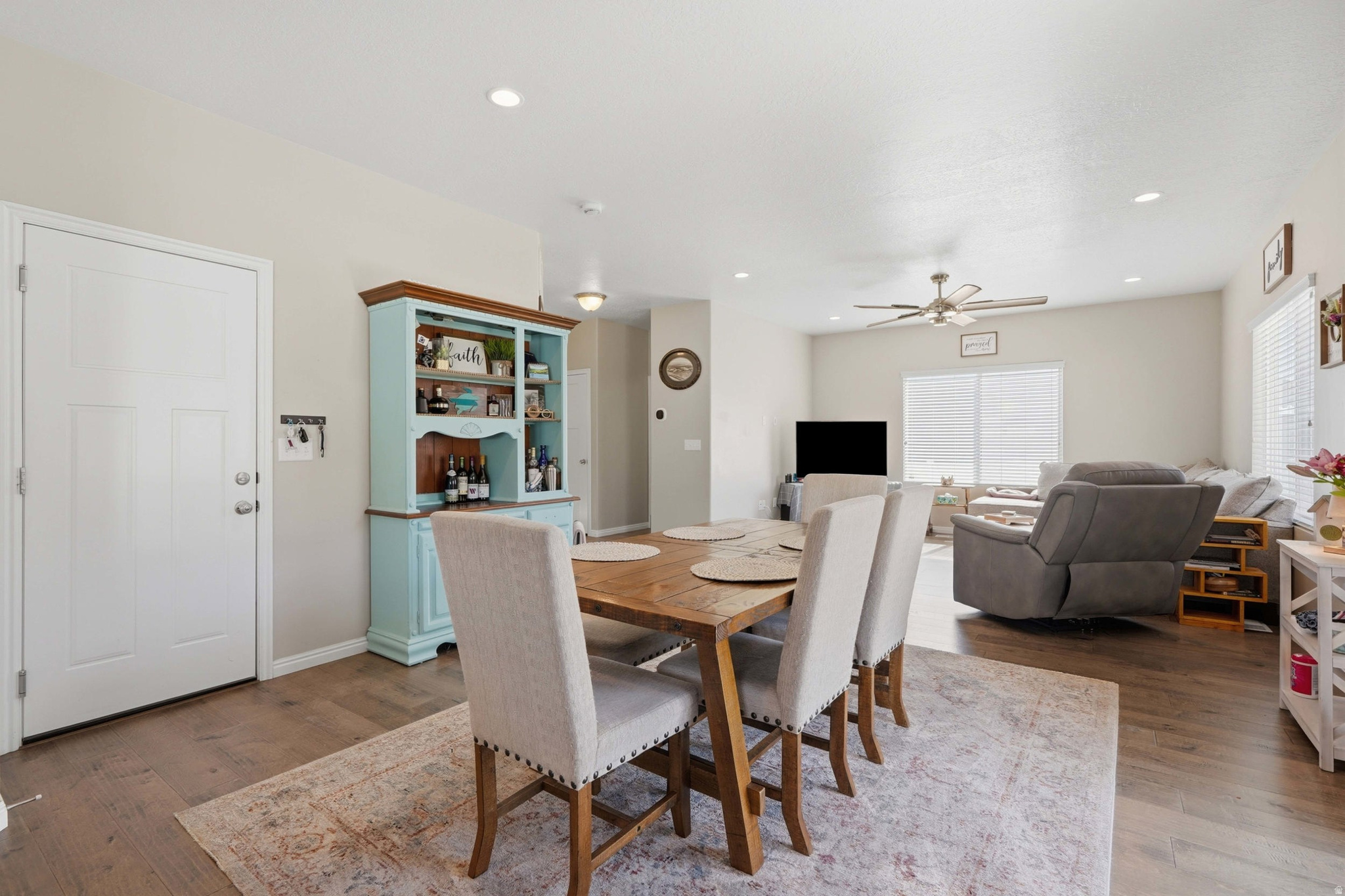 SUNSET HILLS - Residential