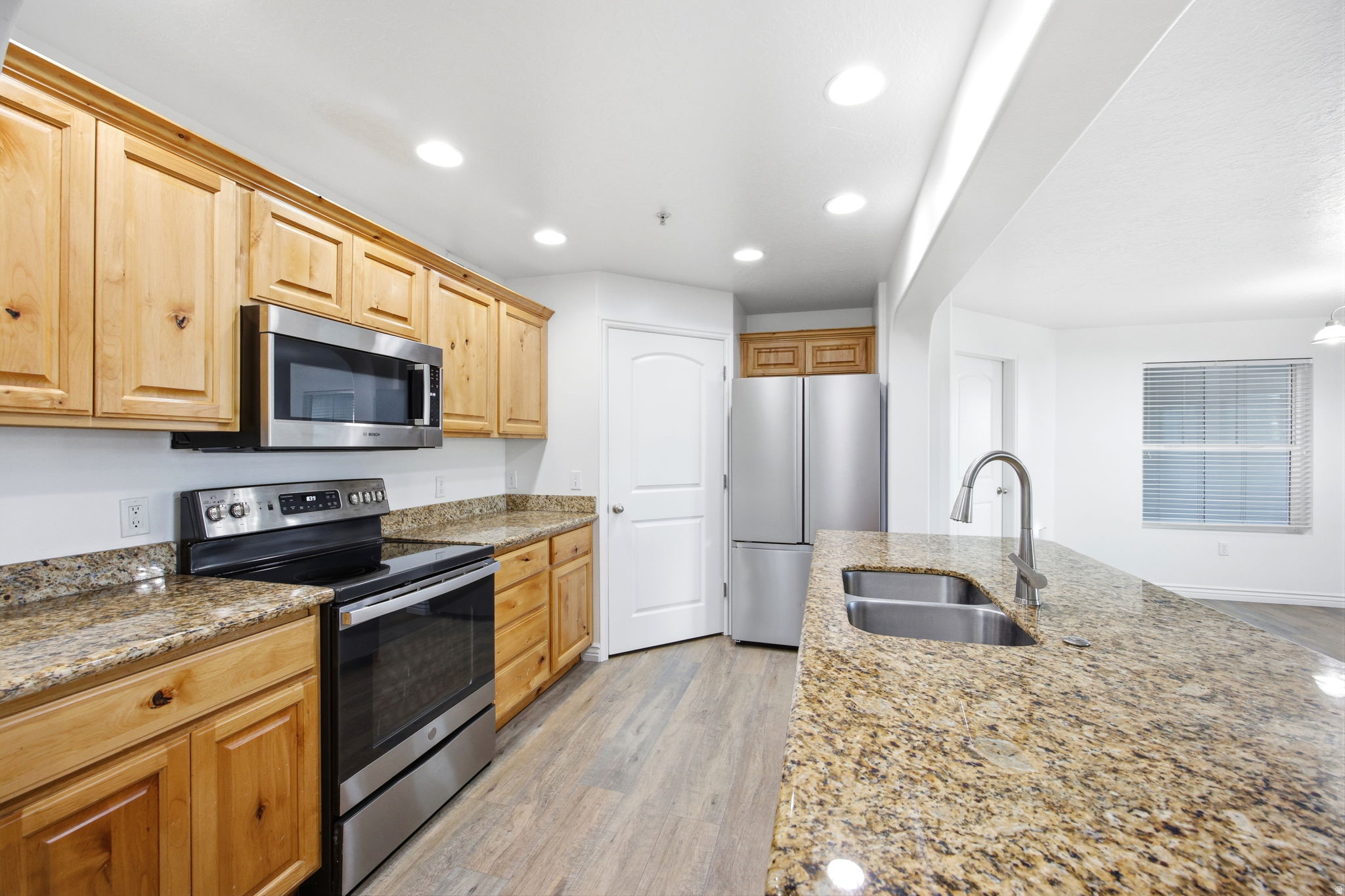KENNECOTT - Residential