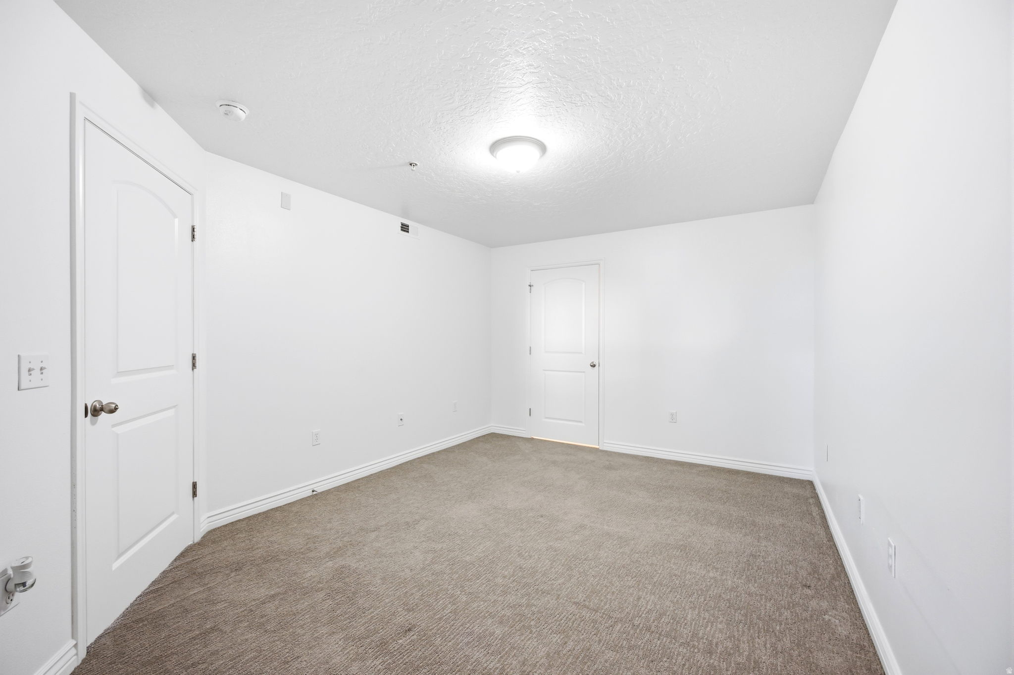 KENNECOTT - Residential