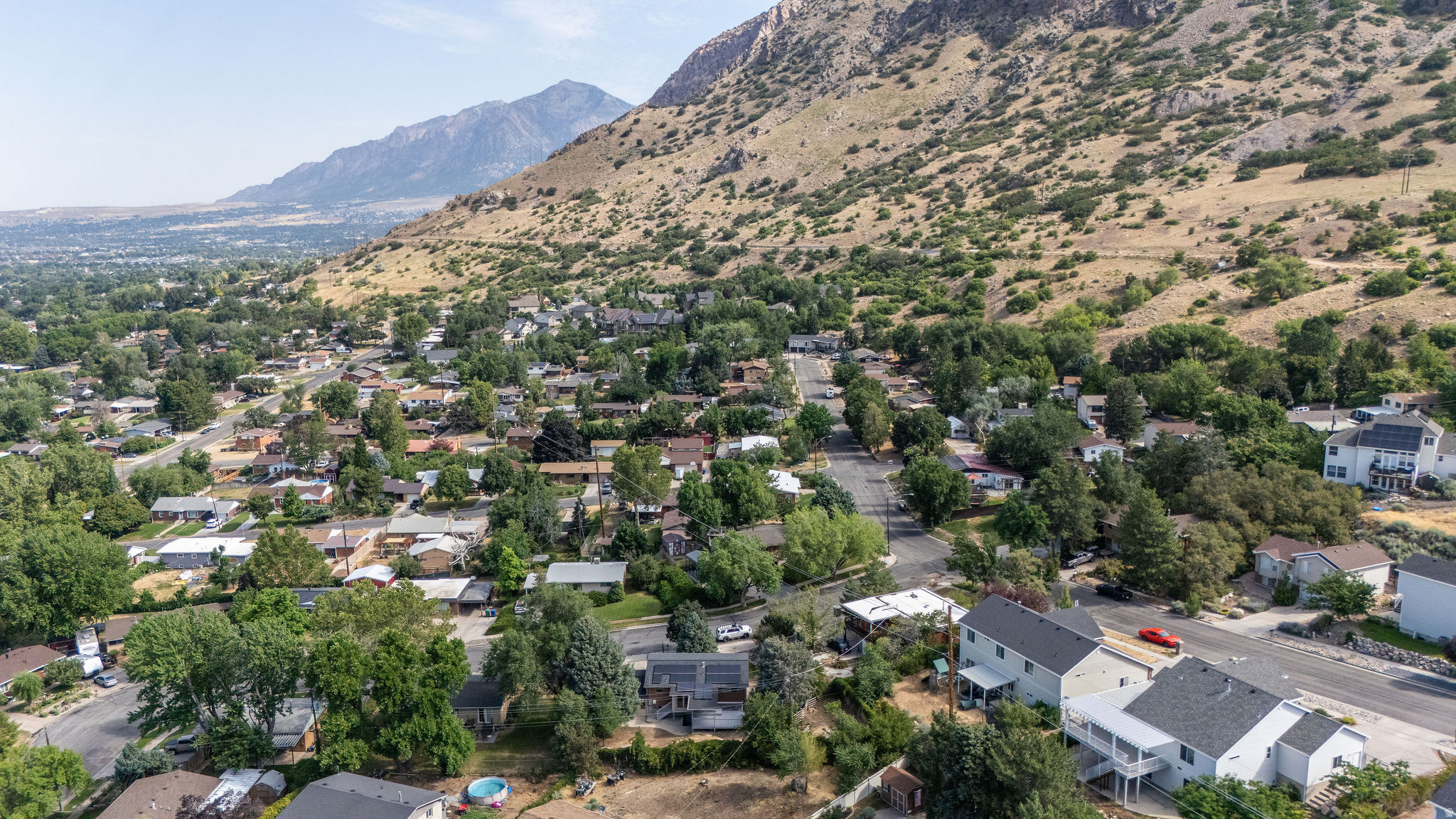 ALTA VISTA - Residential