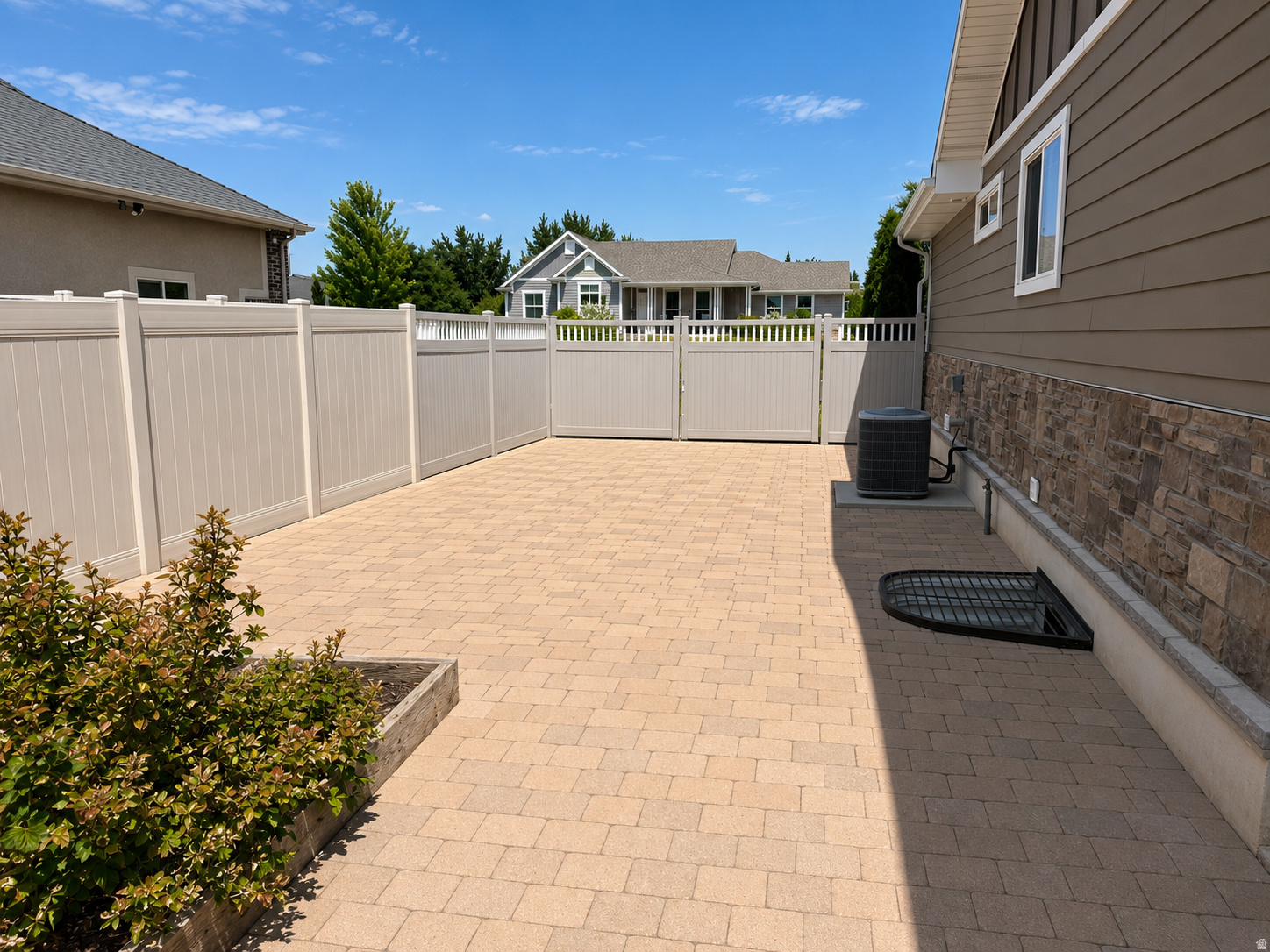 SWAN MEADOWS #4 - Residential