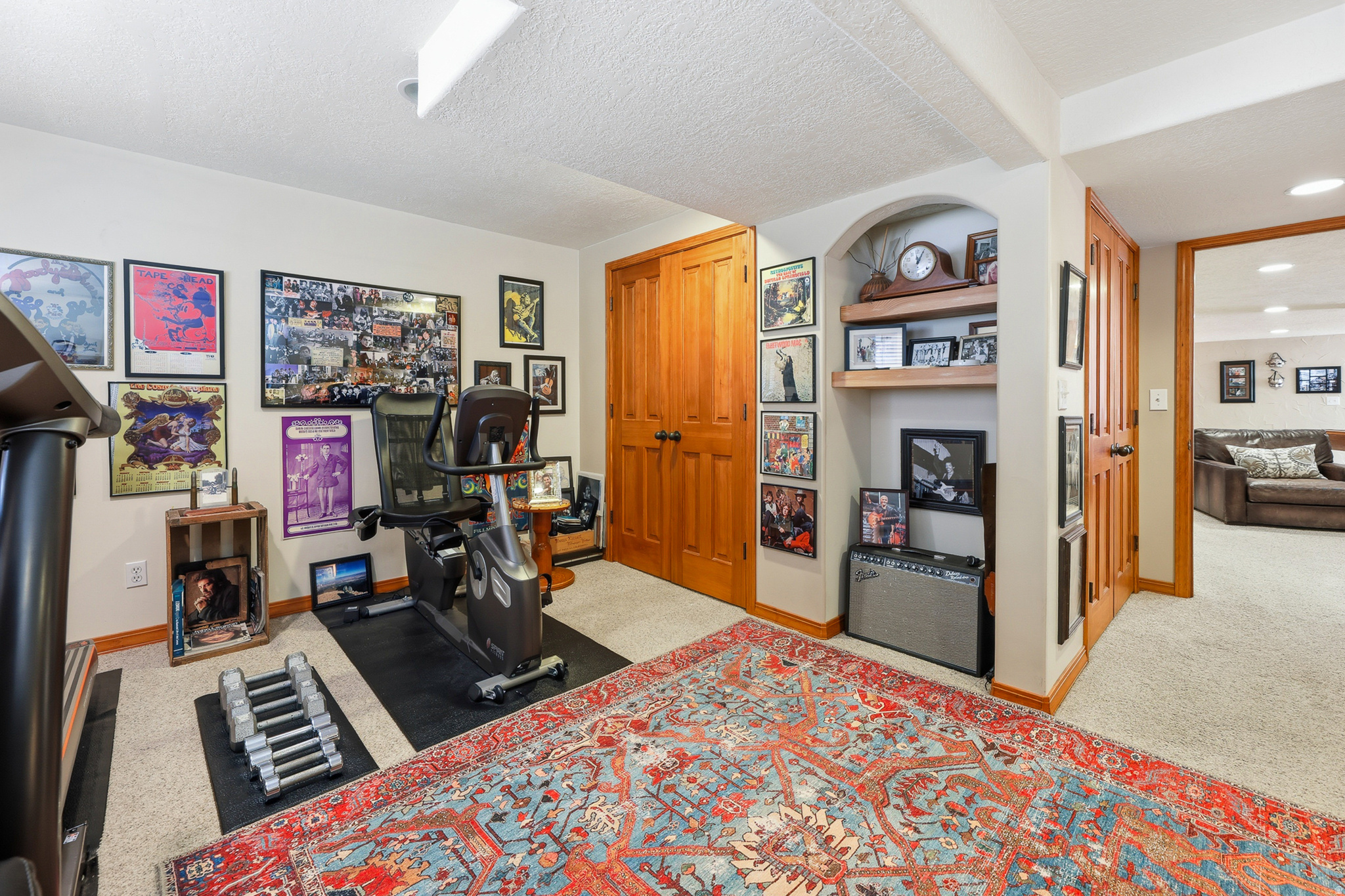 MEADOWS - Residential