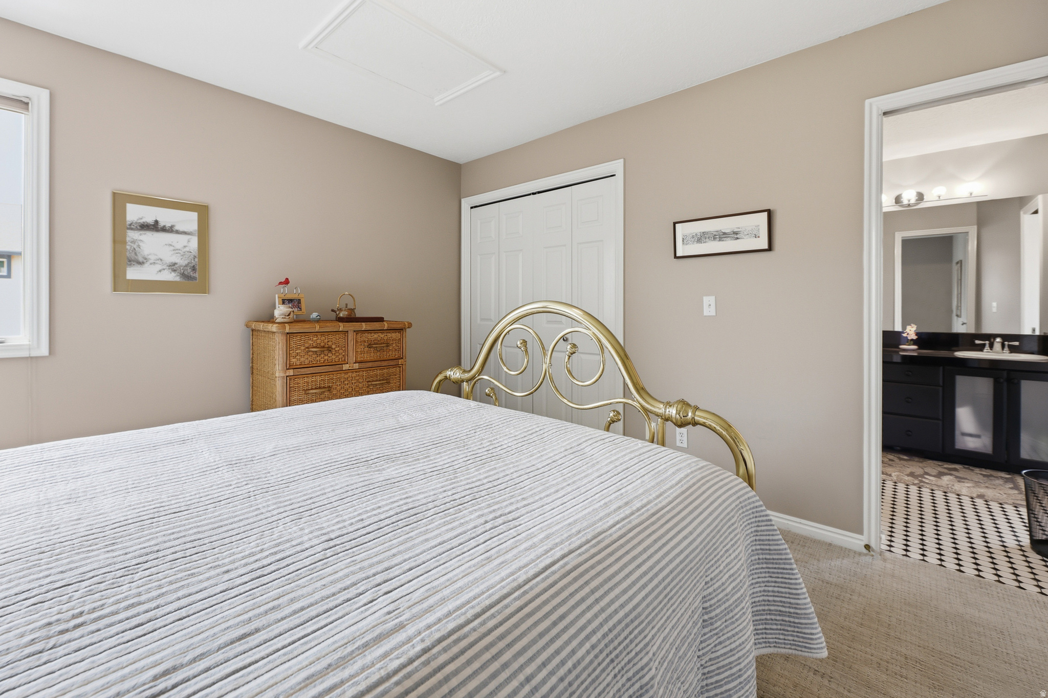 MEADOWS - Residential
