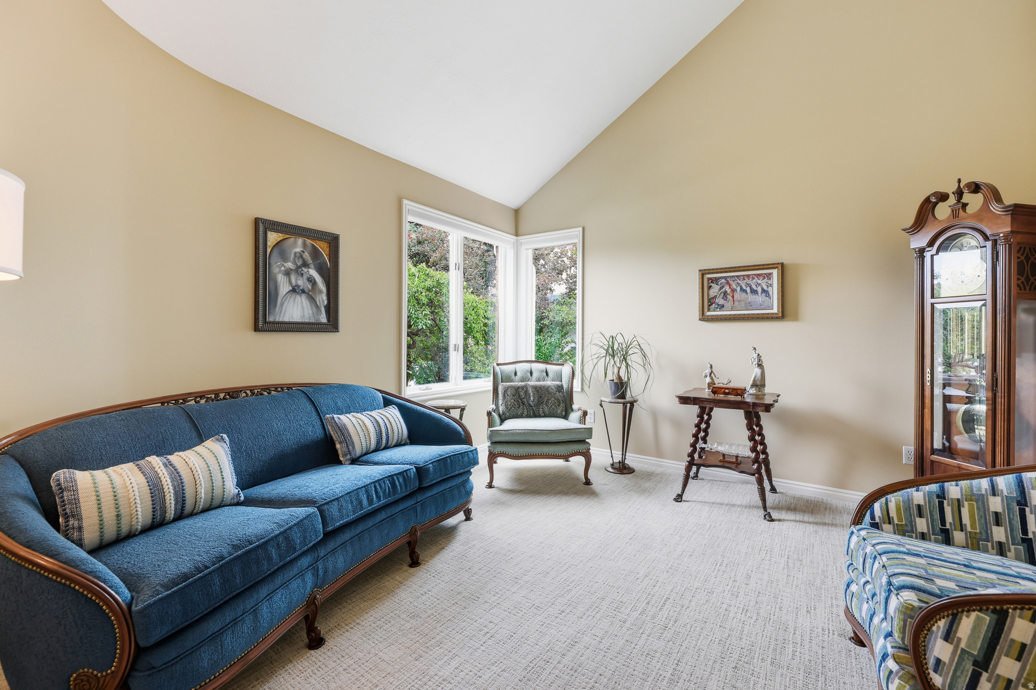 MEADOWS - Residential