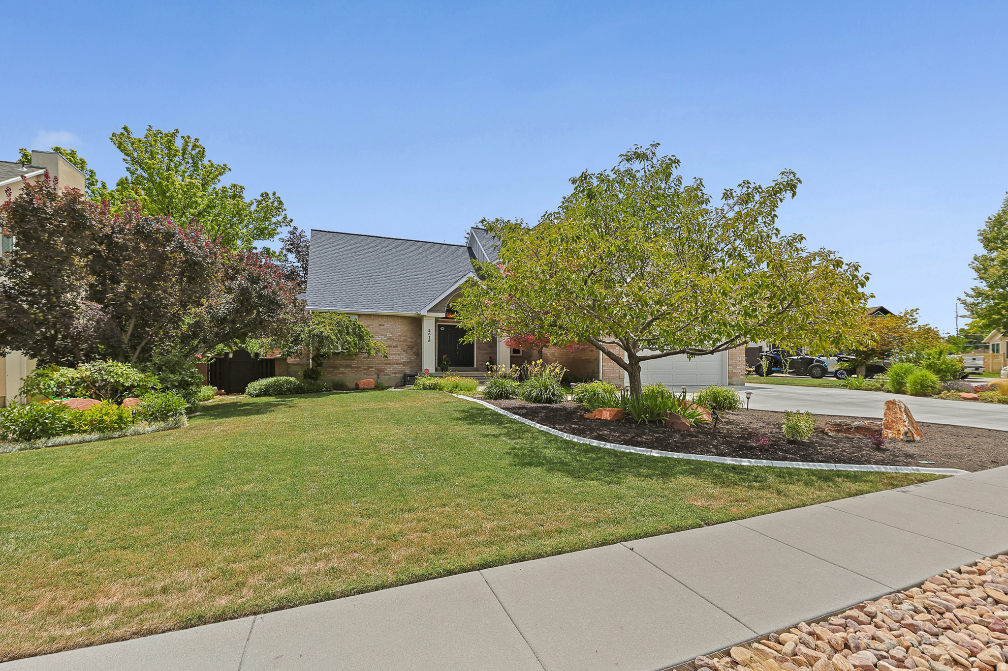 MEADOWS - Residential