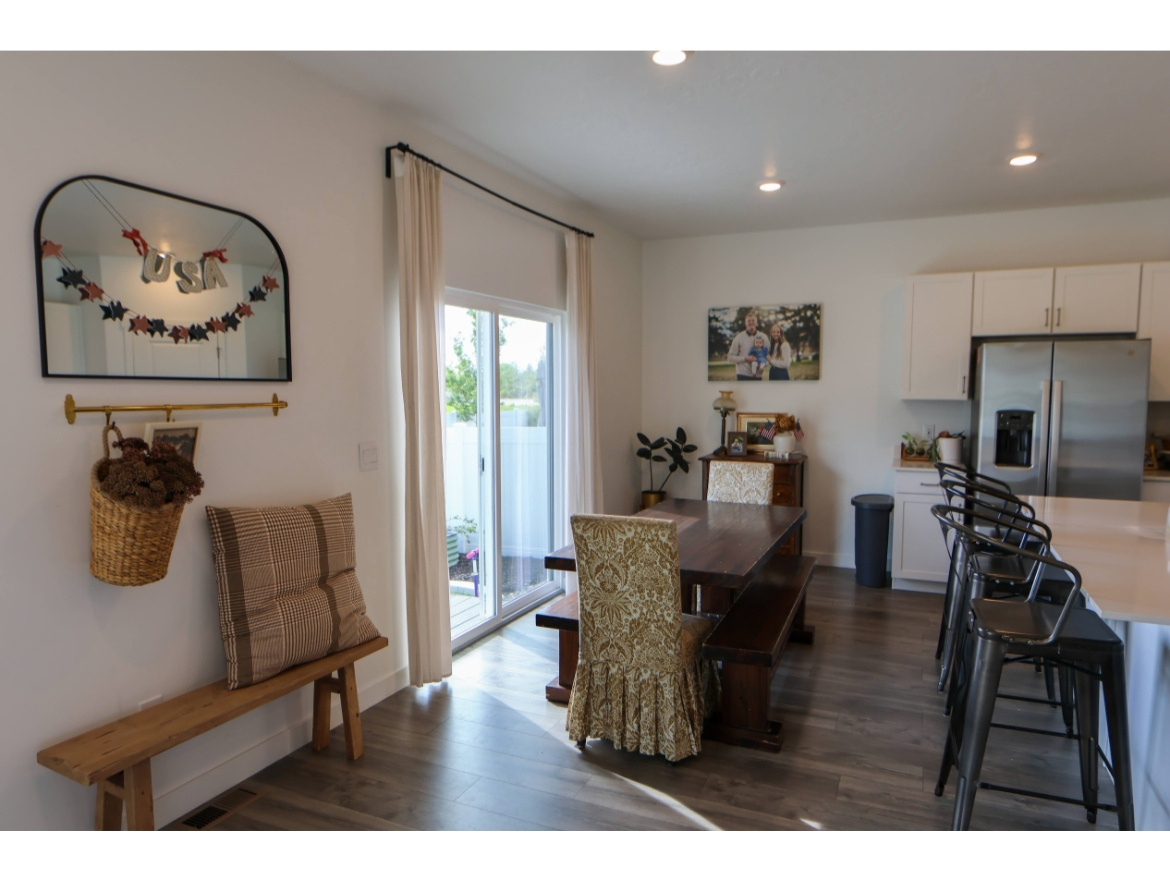 QUIET VALLEY - Residential