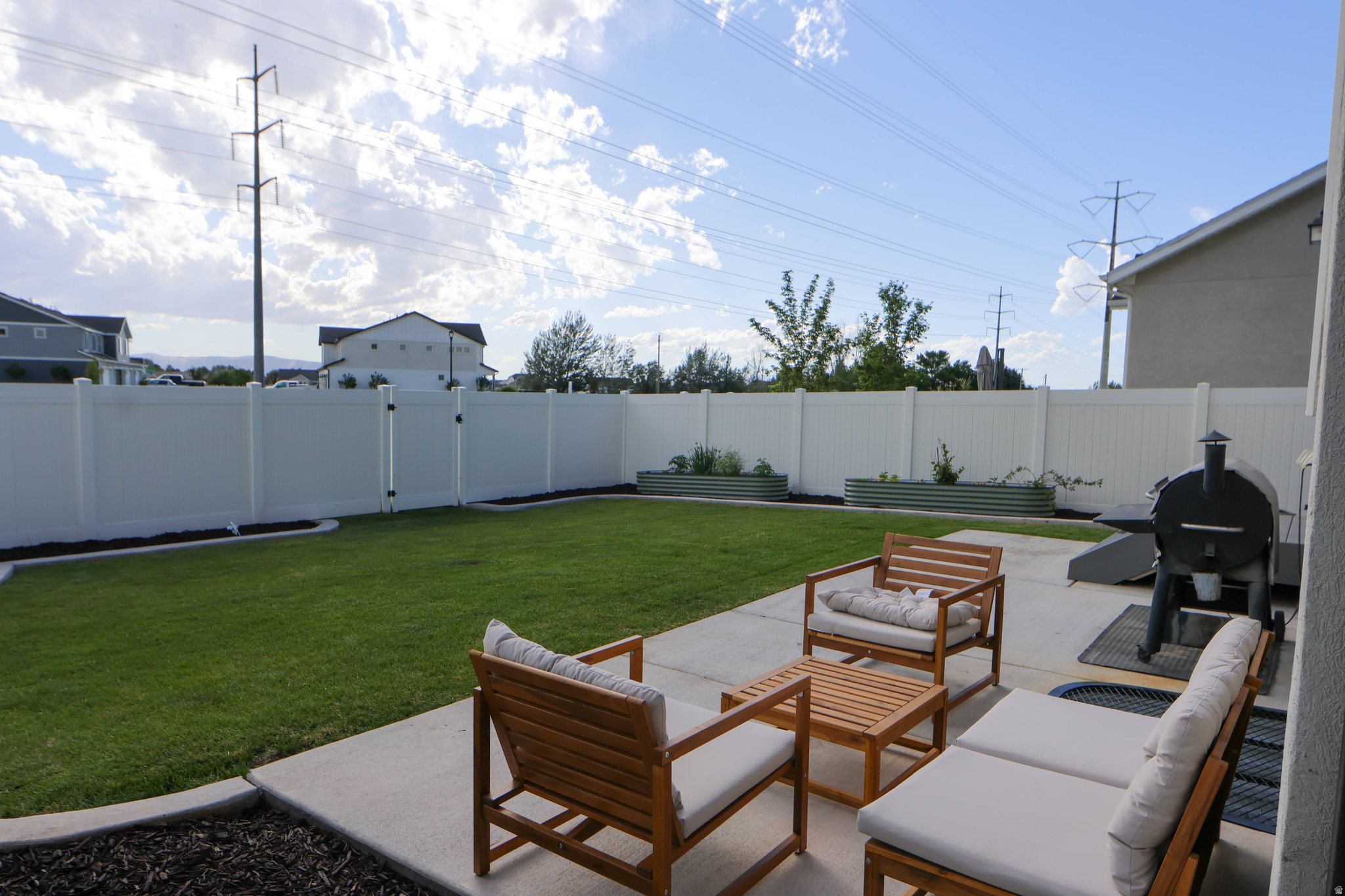 QUIET VALLEY - Residential