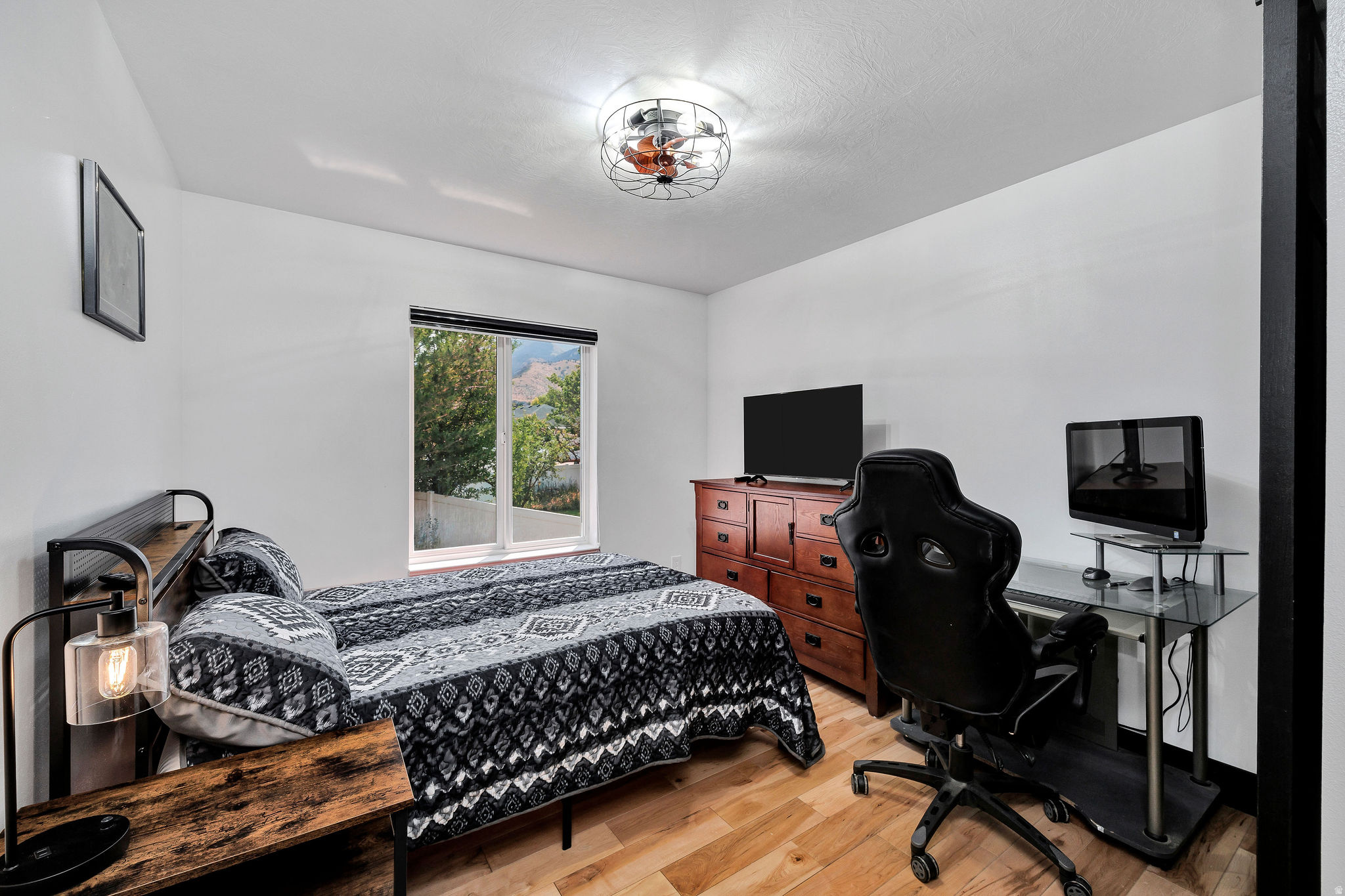 APPLE HILL - Residential