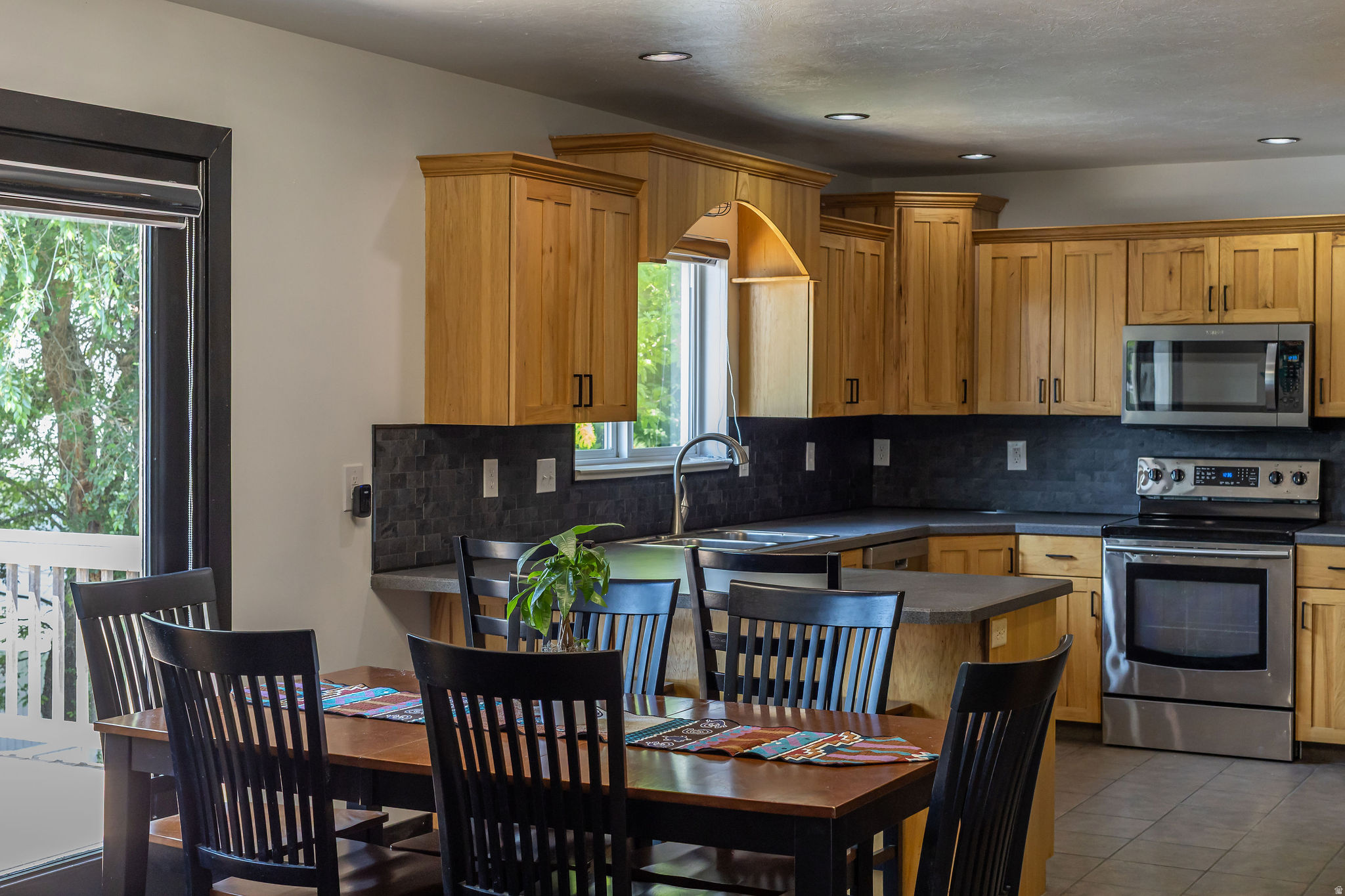 APPLE HILL - Residential
