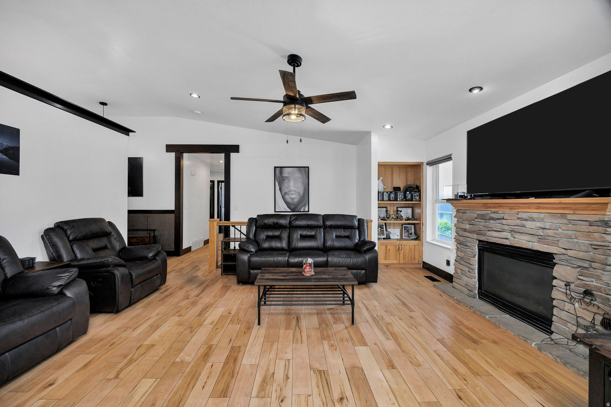APPLE HILL - Residential