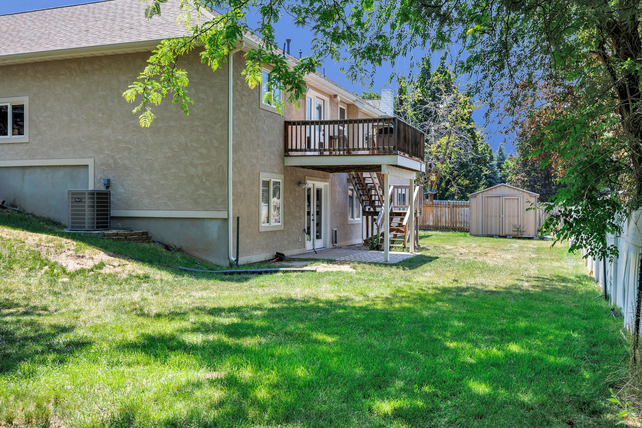 APPLE HILL - Residential
