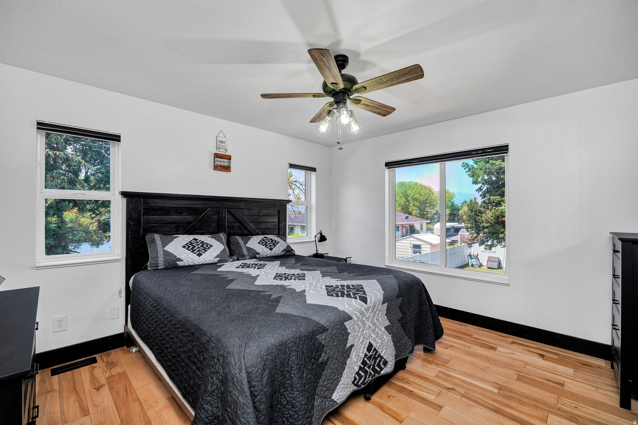 APPLE HILL - Residential
