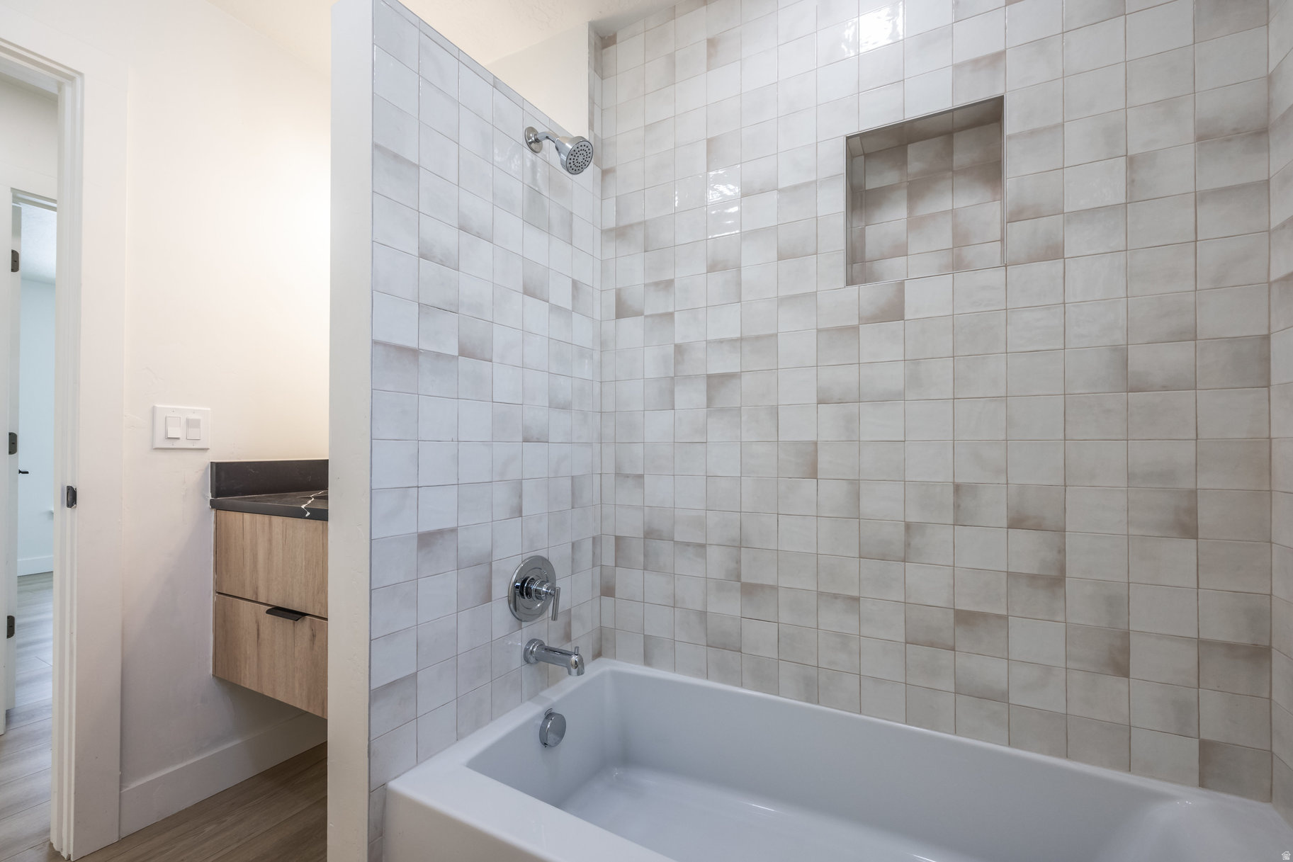 WASATCH HEIGHTS - Residential Lease