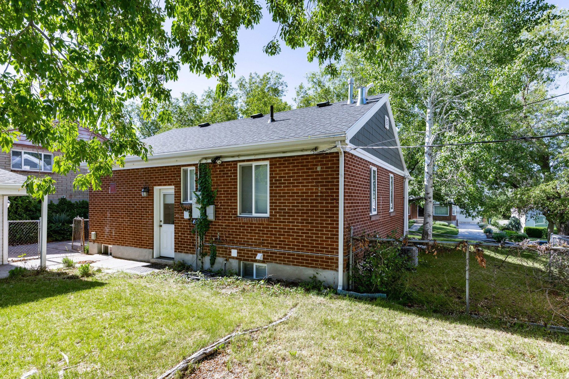 WASATCH HEIGHTS - Residential Lease