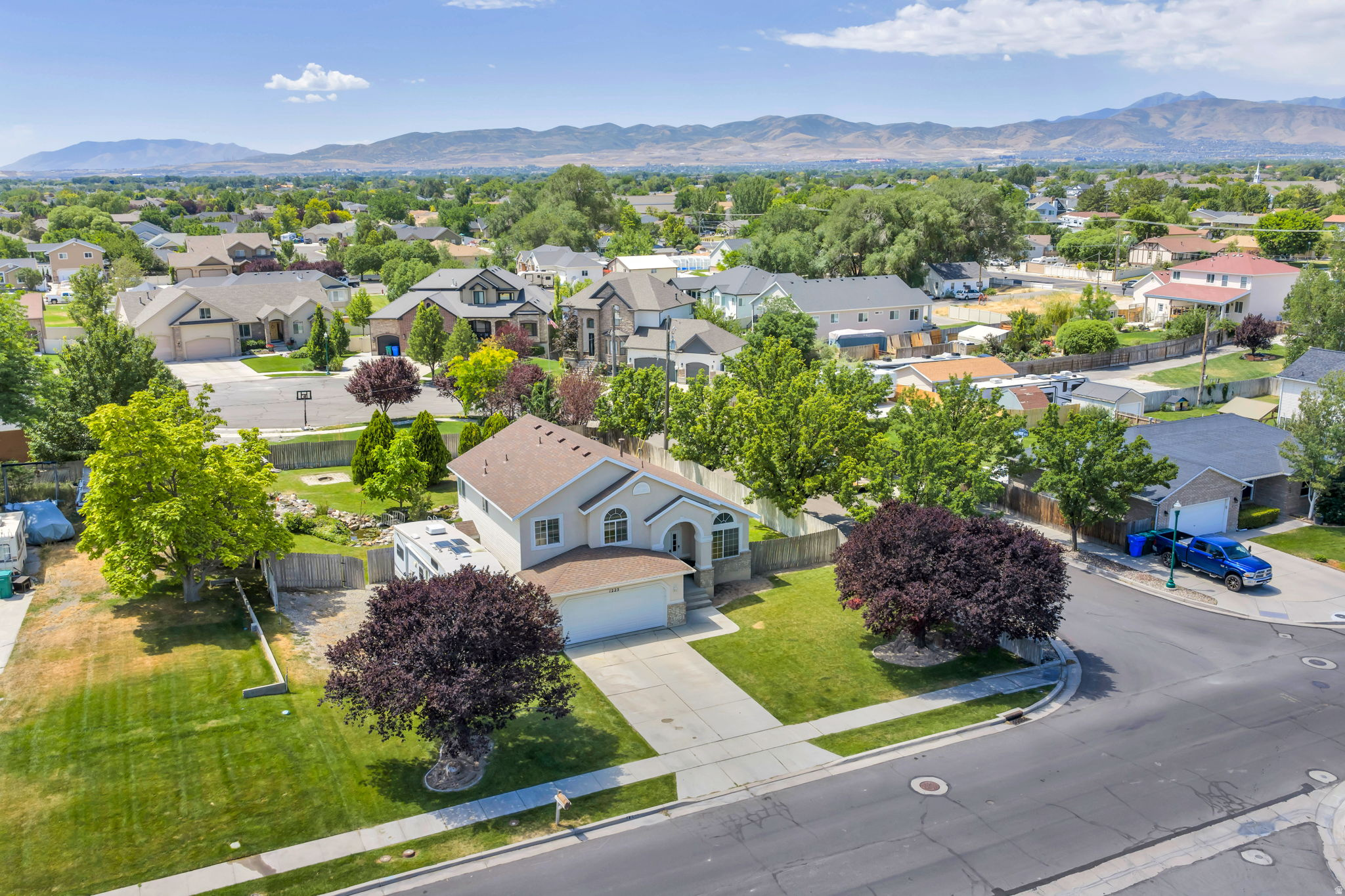 GERALD AMUNDSEN - Residential