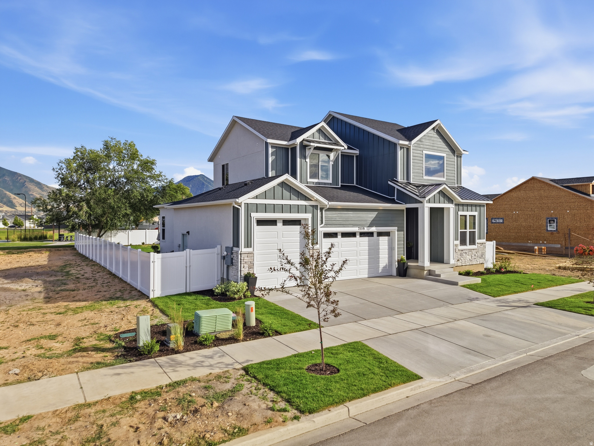 PARKSIDE AT SUNRISE RANCH - Residential