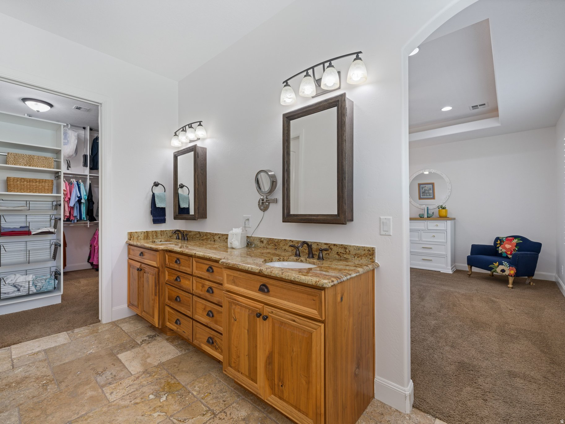 SILVERSTONE 4 AT GREEN SPRINGS - Residential