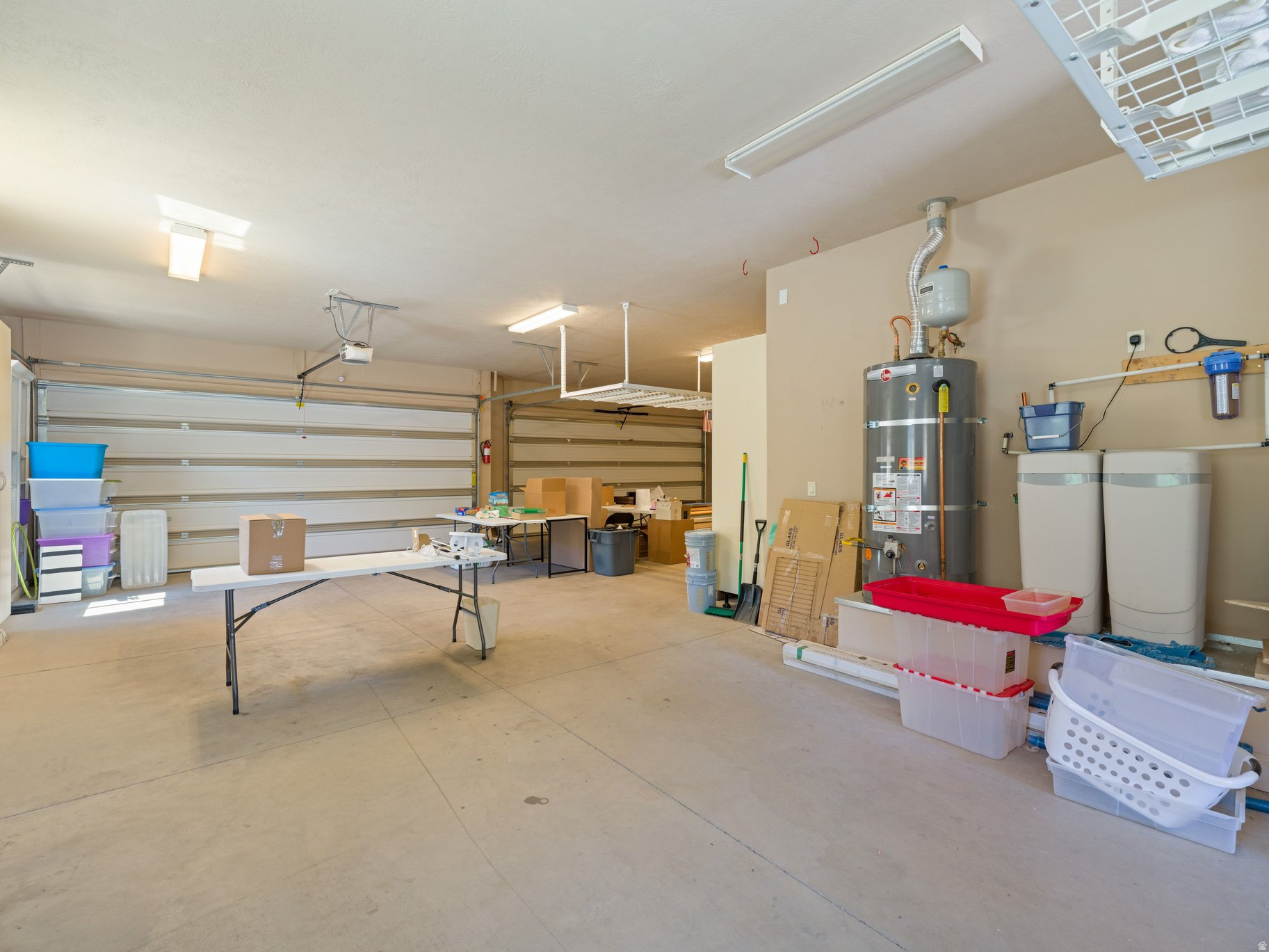SILVERSTONE 4 AT GREEN SPRINGS - Residential