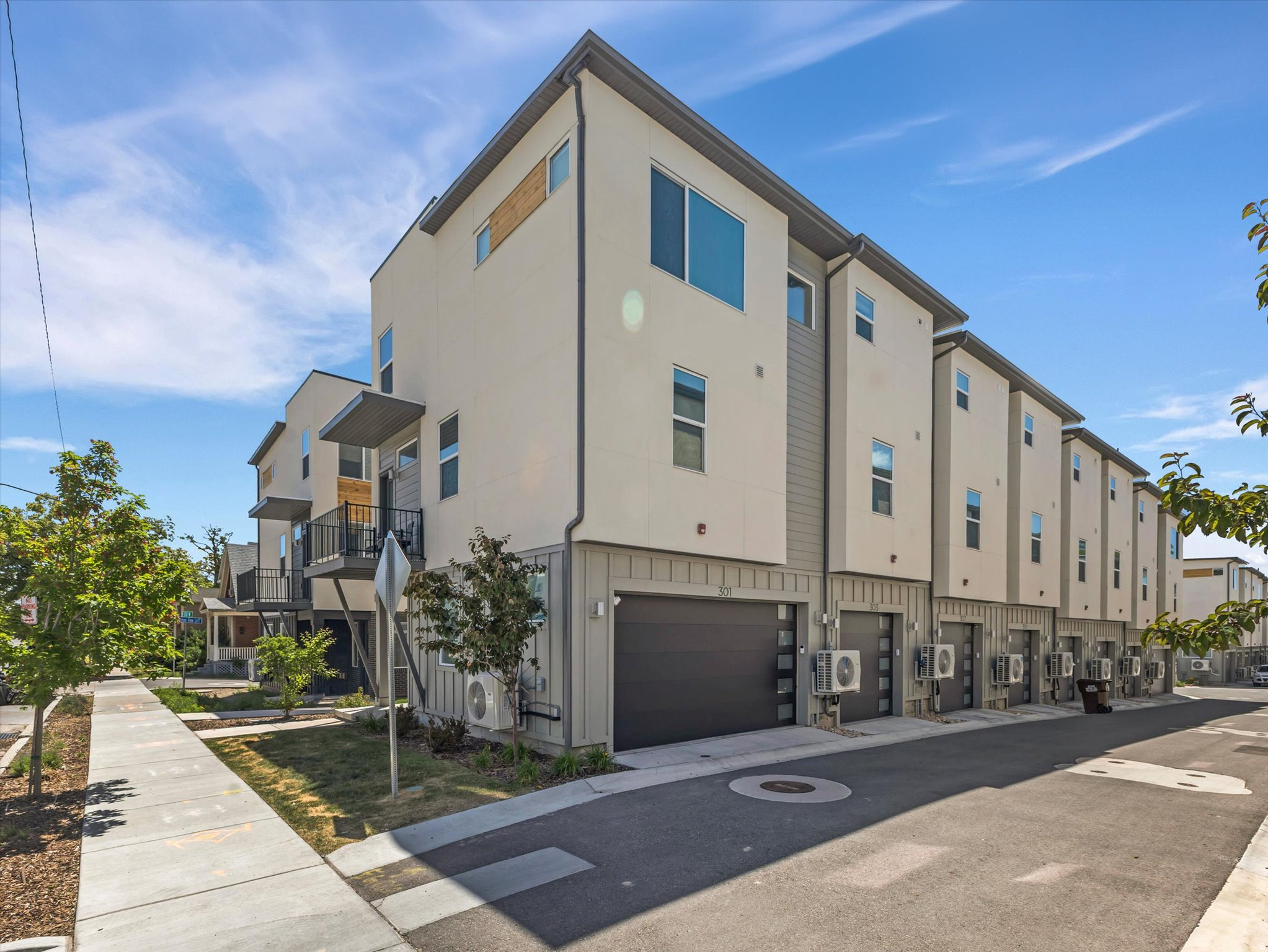 AZURE PLACE - Residential