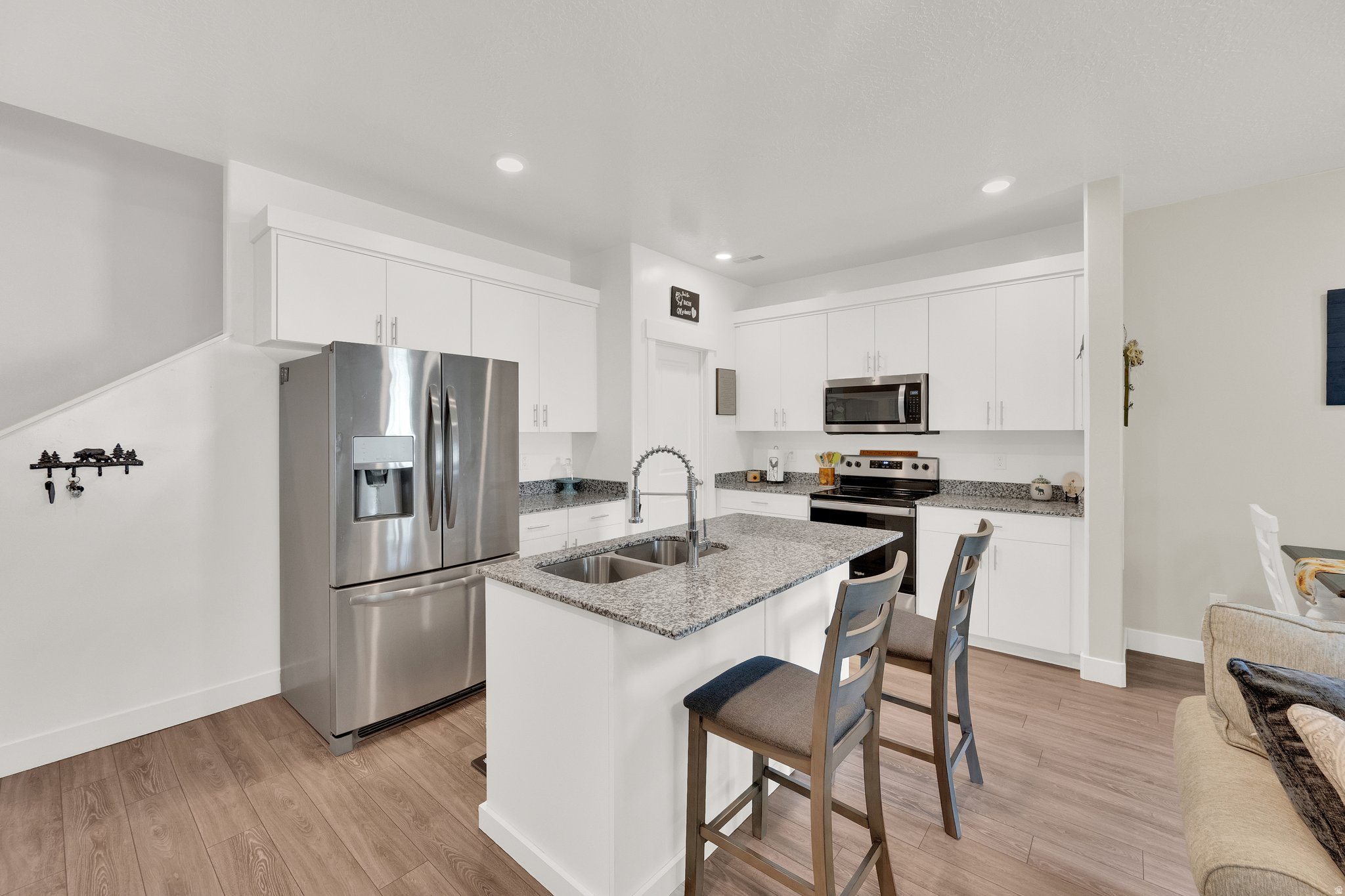 PROMINENCE POINT SUB - Residential