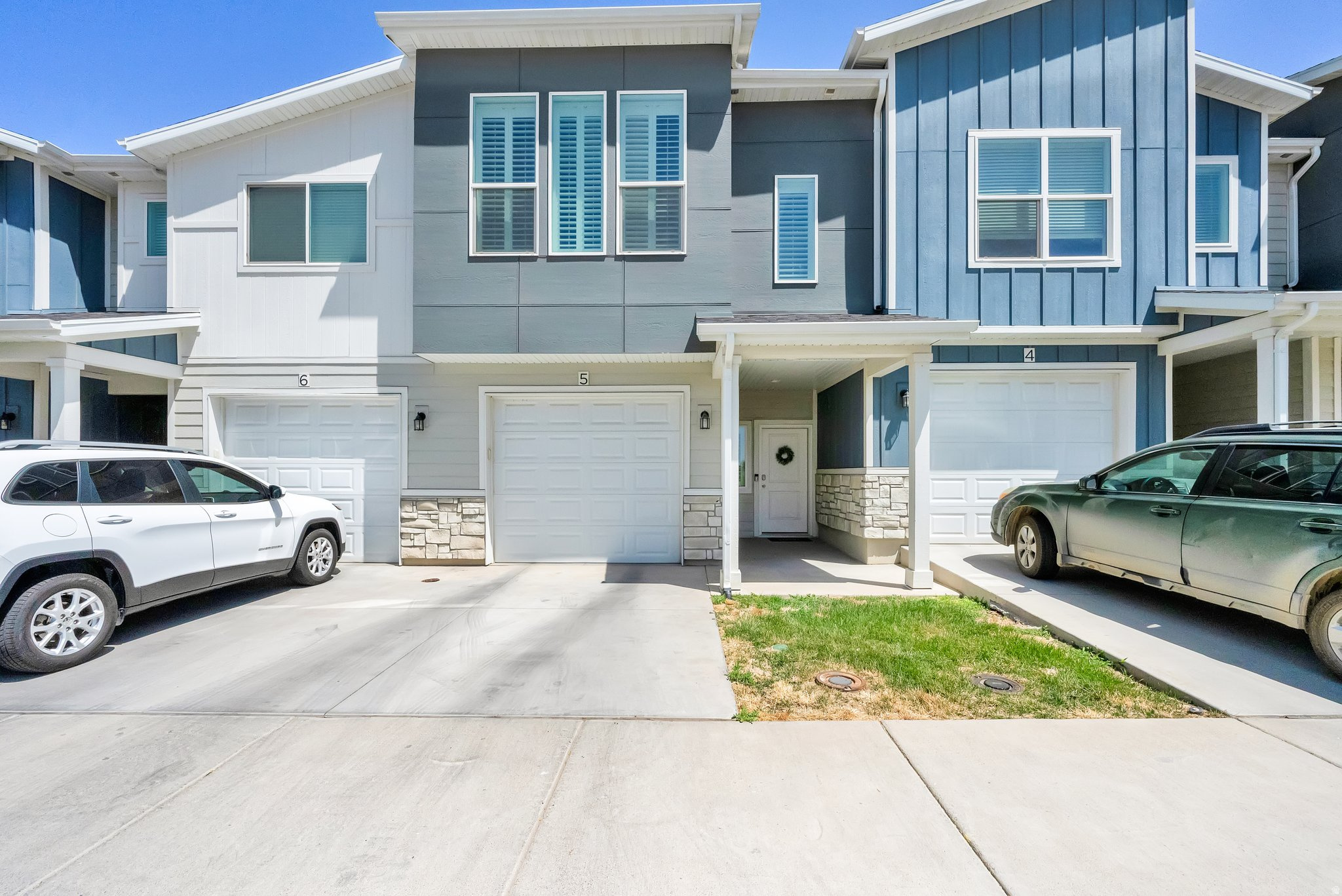 PROMINENCE POINT SUB - Residential
