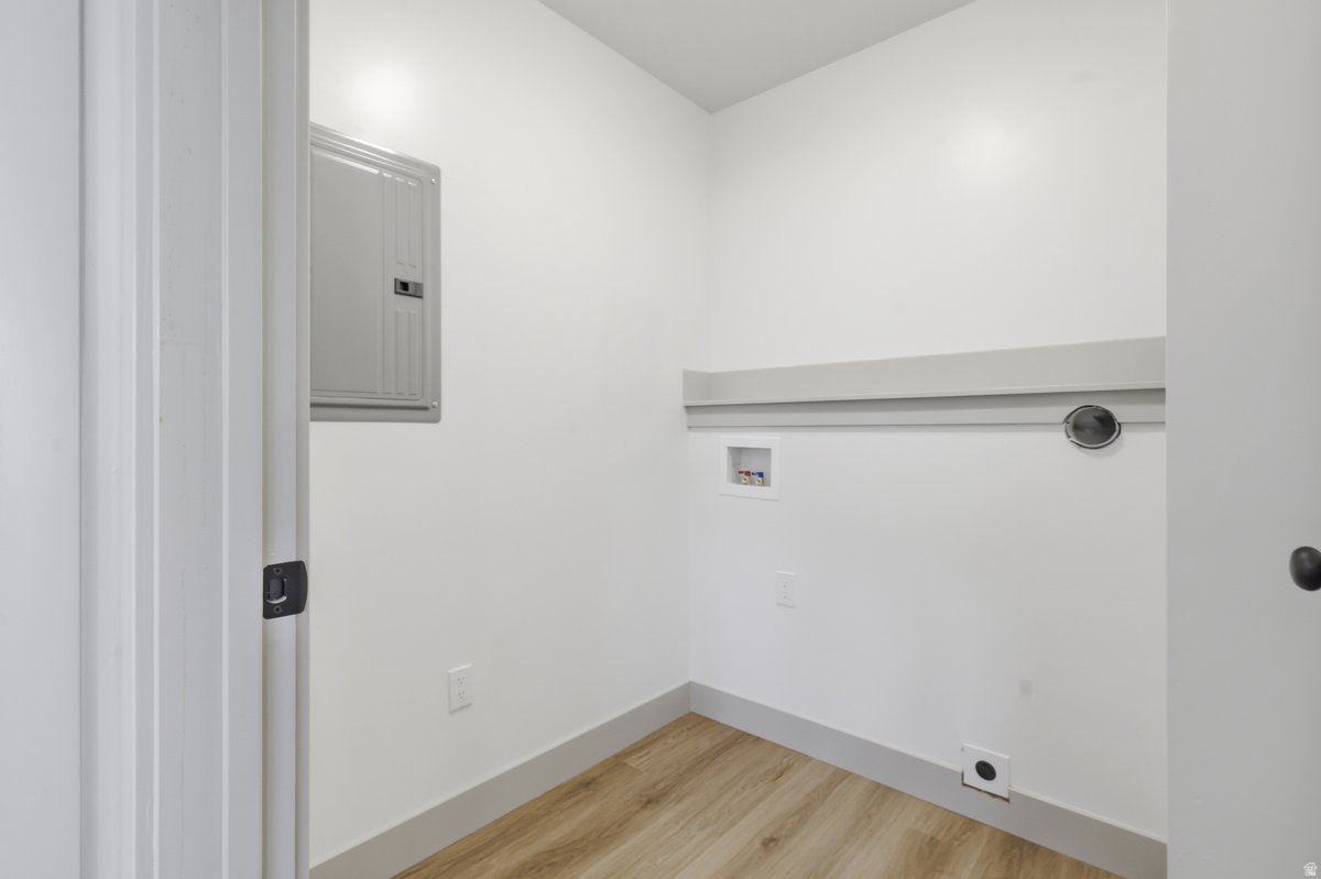 COBBLE CREEK TOWNHOMES - Residential