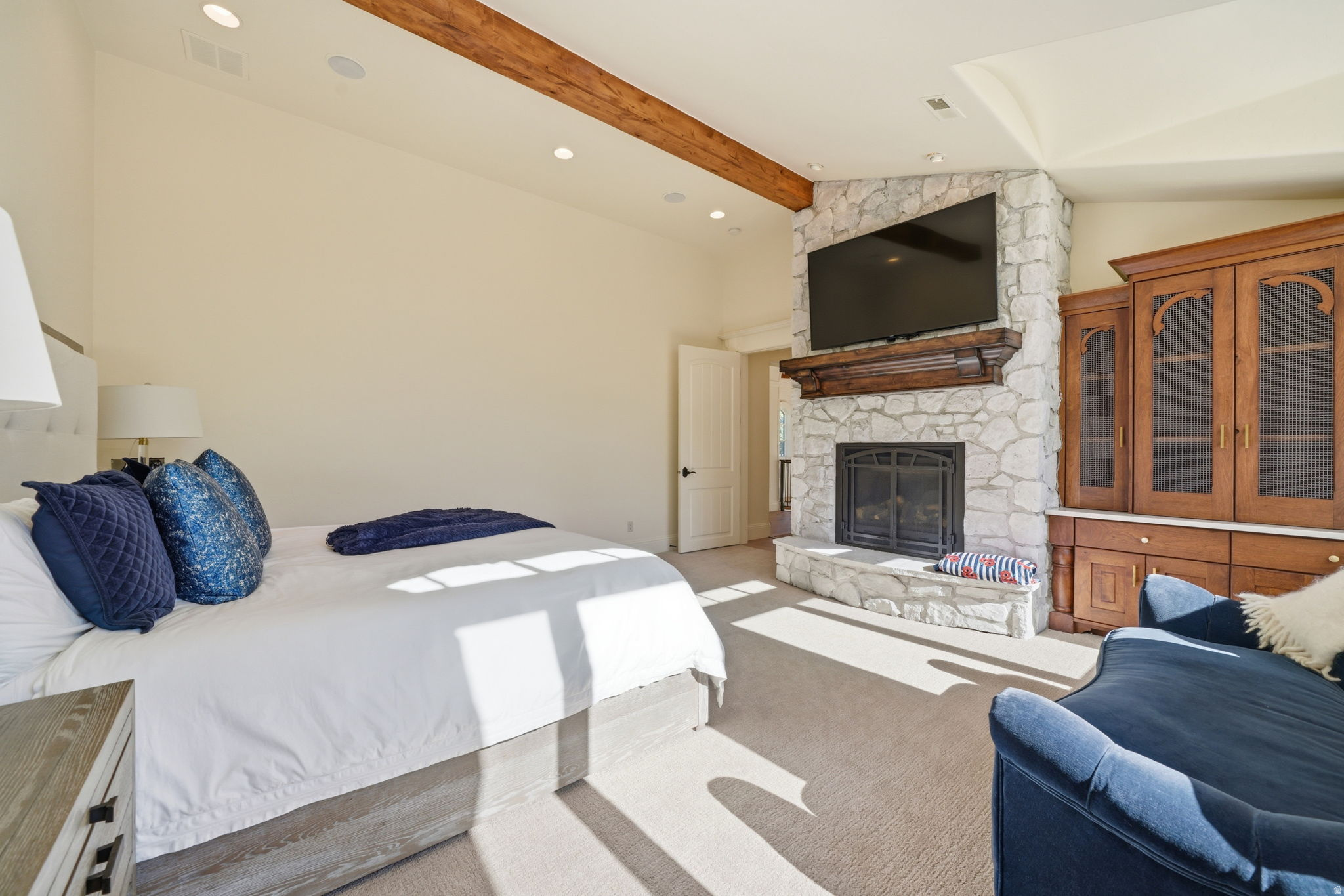 THE BERKSHIRES - Residential