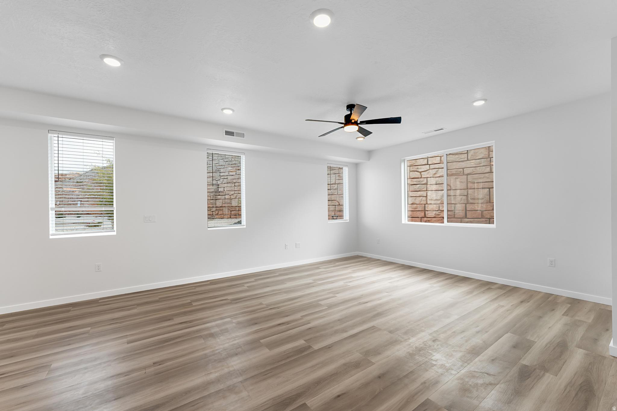 THE TERRA LOFTS - Residential