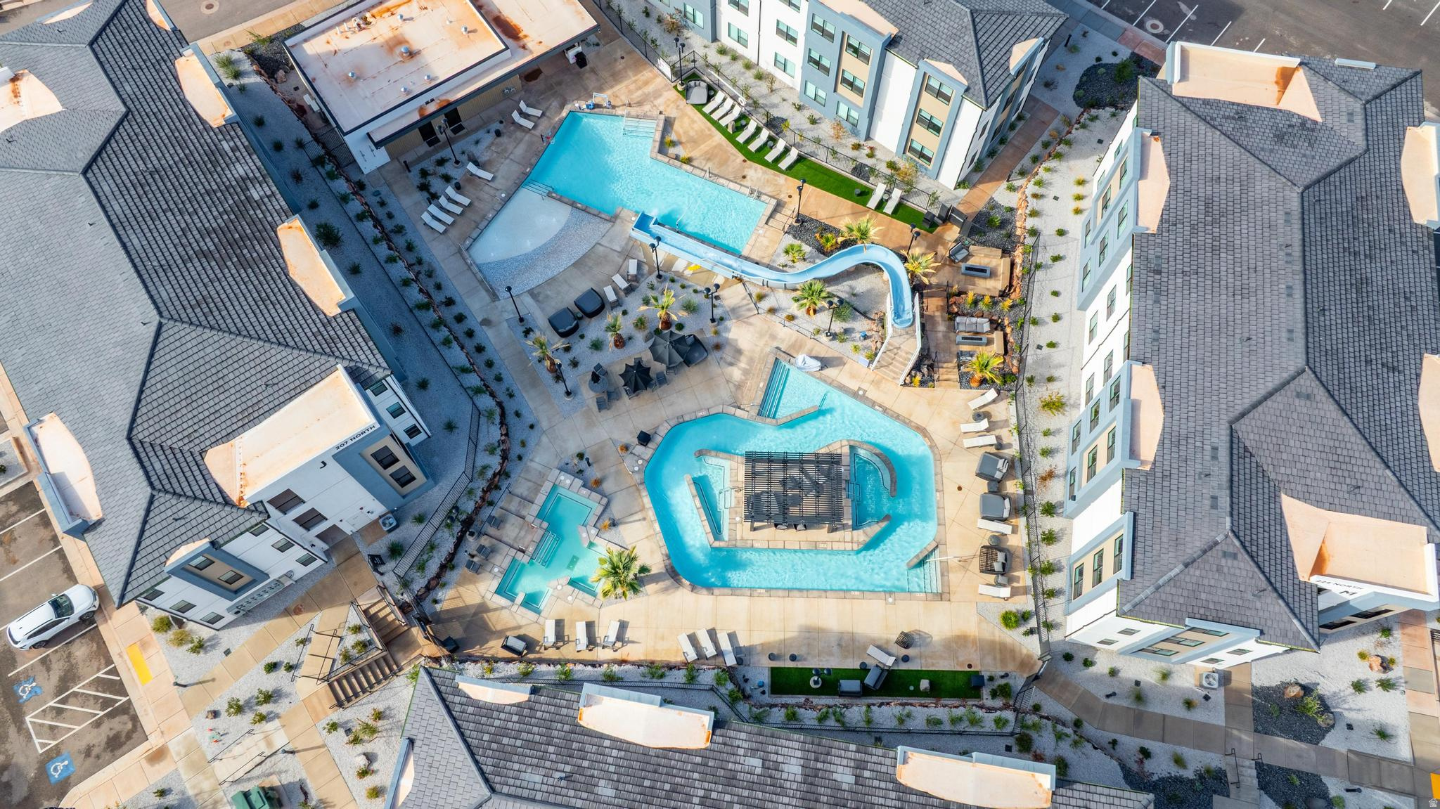 THE TERRA LOFTS - Residential
