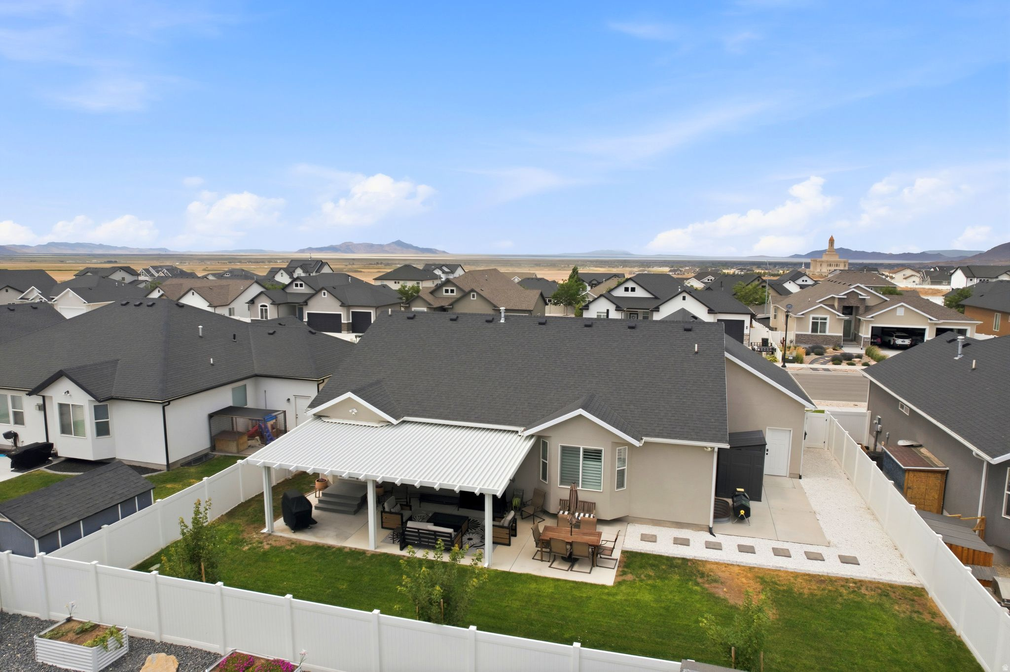 OVERLAKE ESTATES - Residential