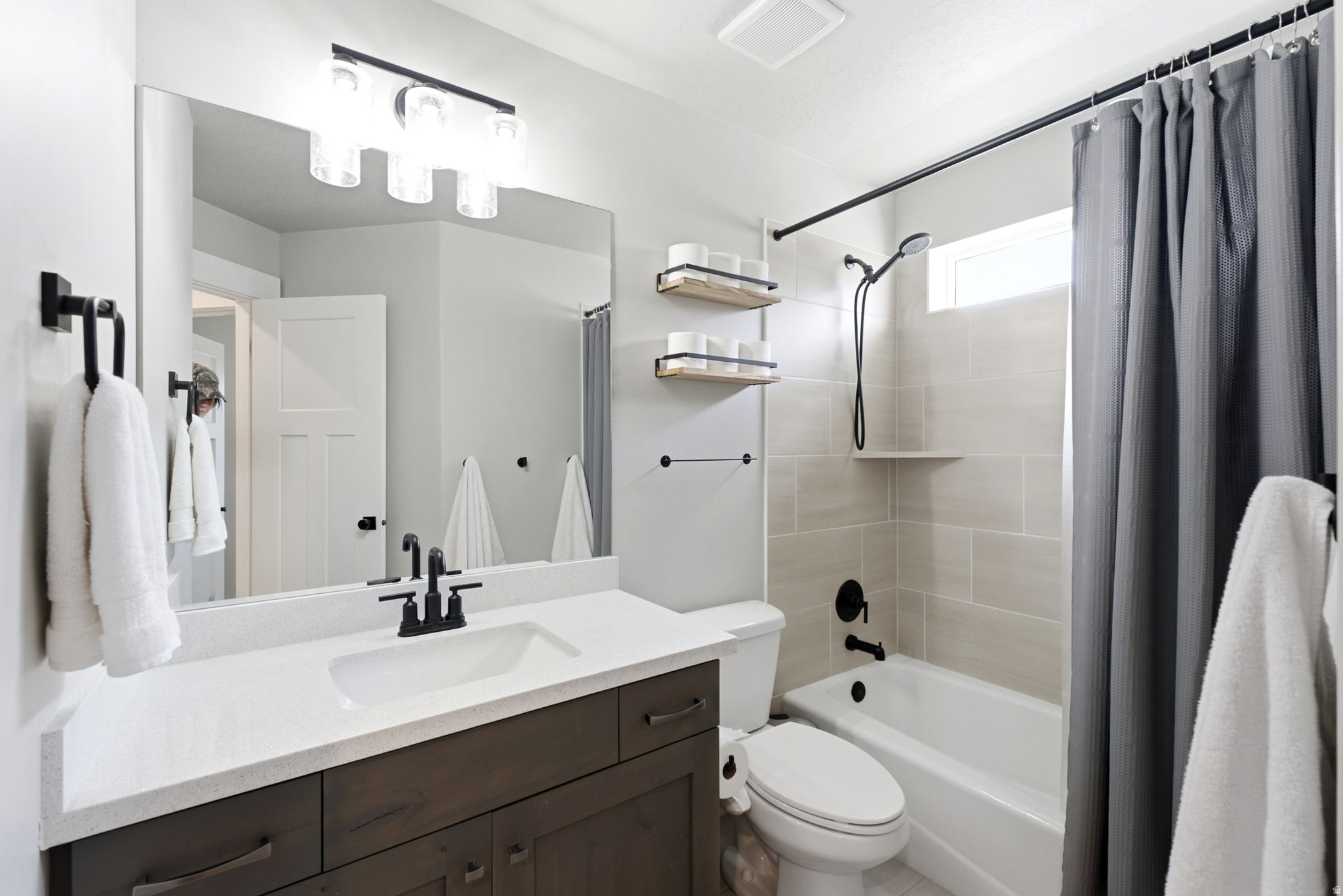 OVERLAKE ESTATES - Residential