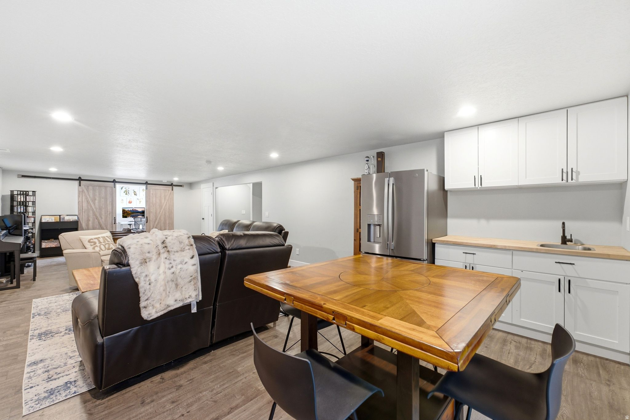 OVERLAKE ESTATES - Residential