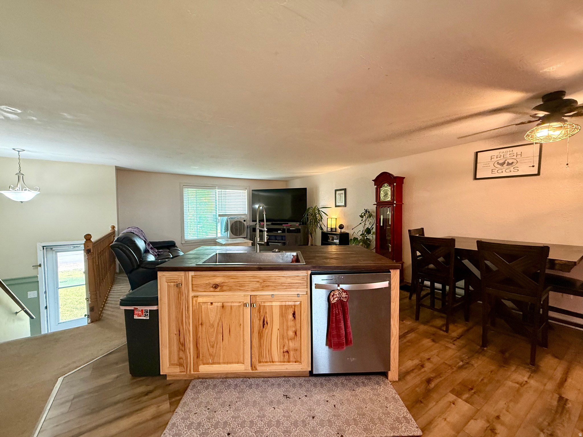 HIGH COUNTRY - Residential