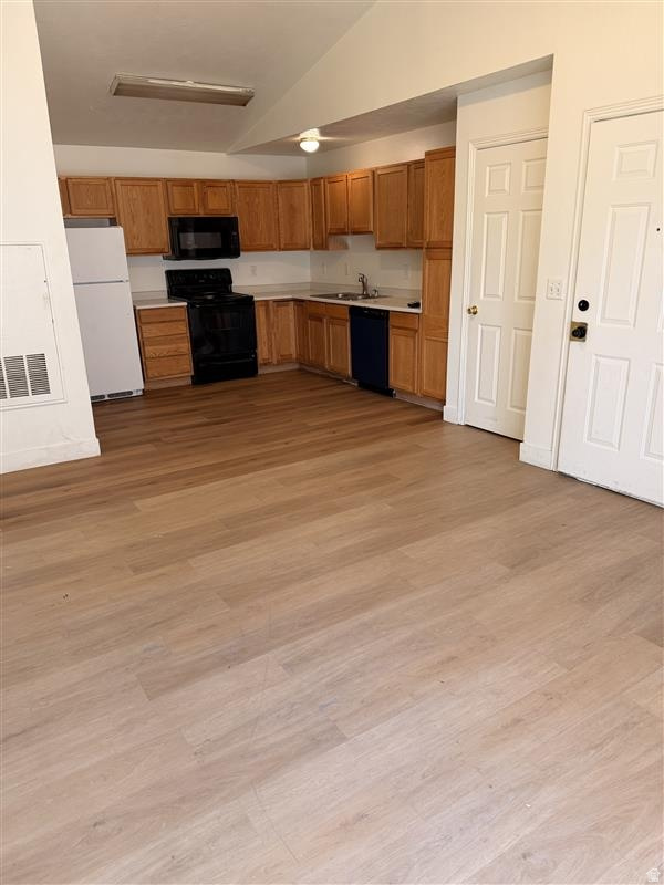 COPPERFIELD PLACE - Residential