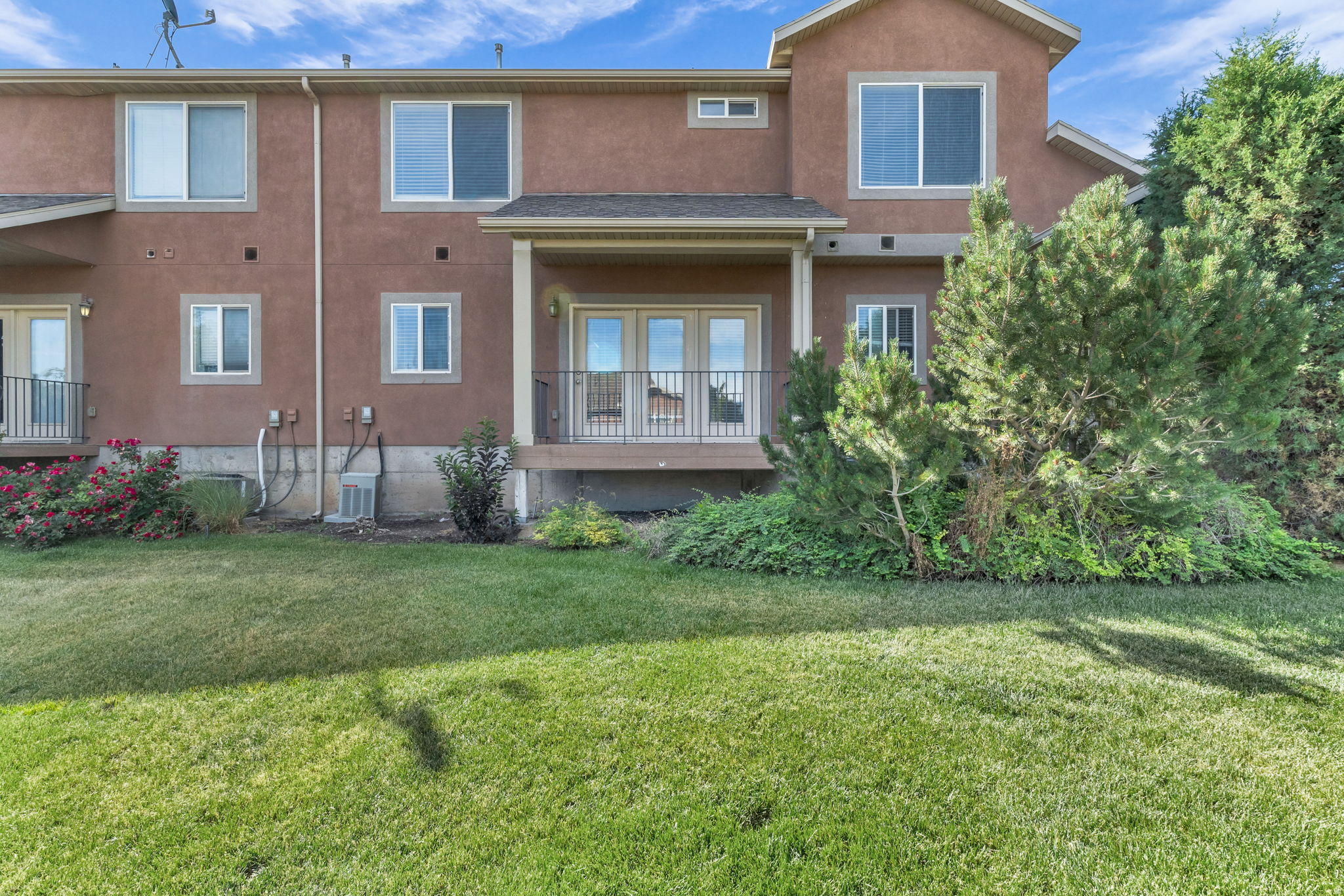 BOULDERS AT ROSECREST - Residential